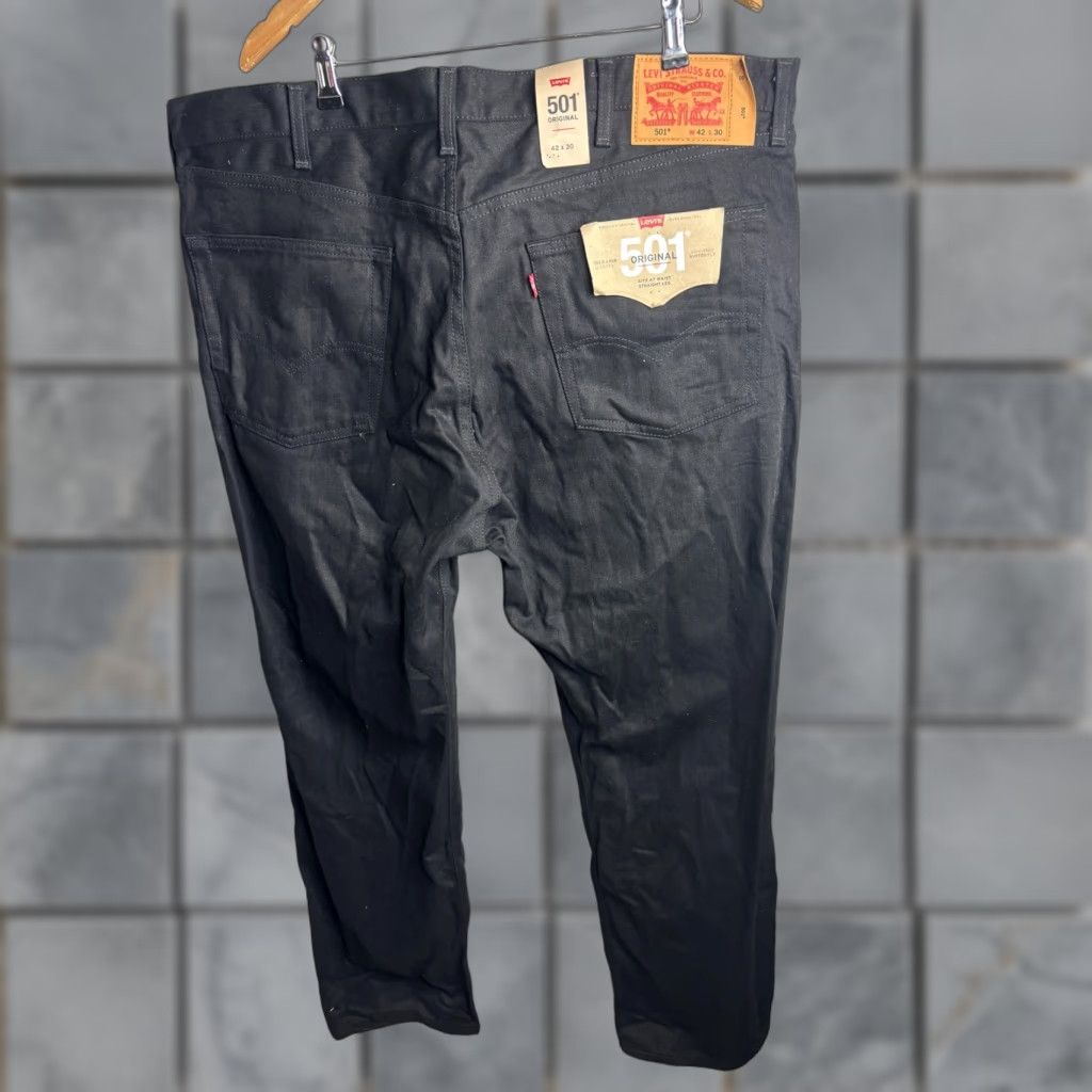Levi's Levi's 501 Original Jeans Mens 42x30 Black High Rise Straight Button Fly Denim Size US 42 / EU 58 - 1 Thumbnail