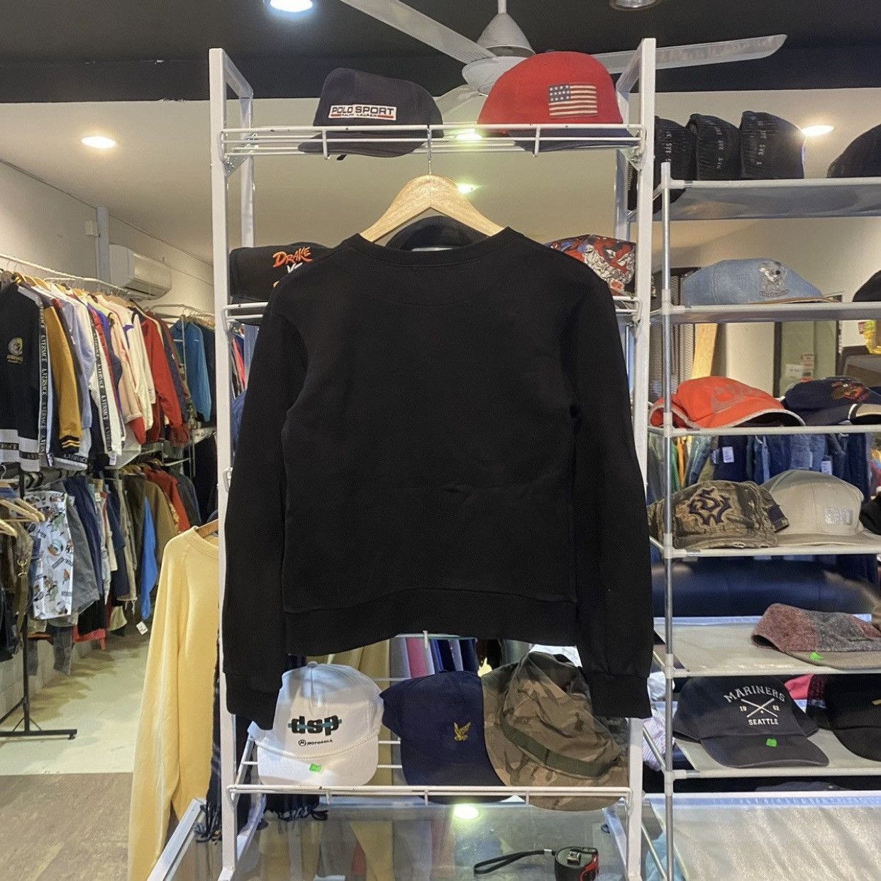 Dolce & Gabbana DOLCE & GABBANA MICKEY MOUSE Sweatshirt Size XXSmall Size US XXS / EU 40 - 2 Thumbnail