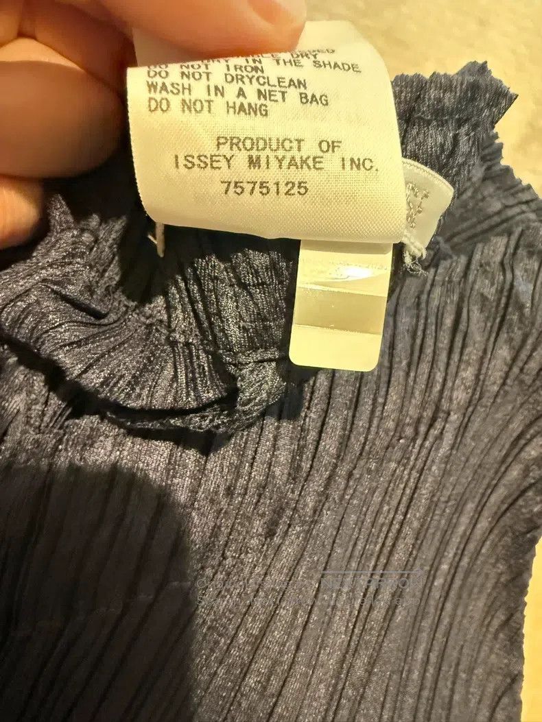 Issey Miyake Issey Miyake size:5 Limited-Edition Cult-Favorite Pants Size 22" - 5 Thumbnail