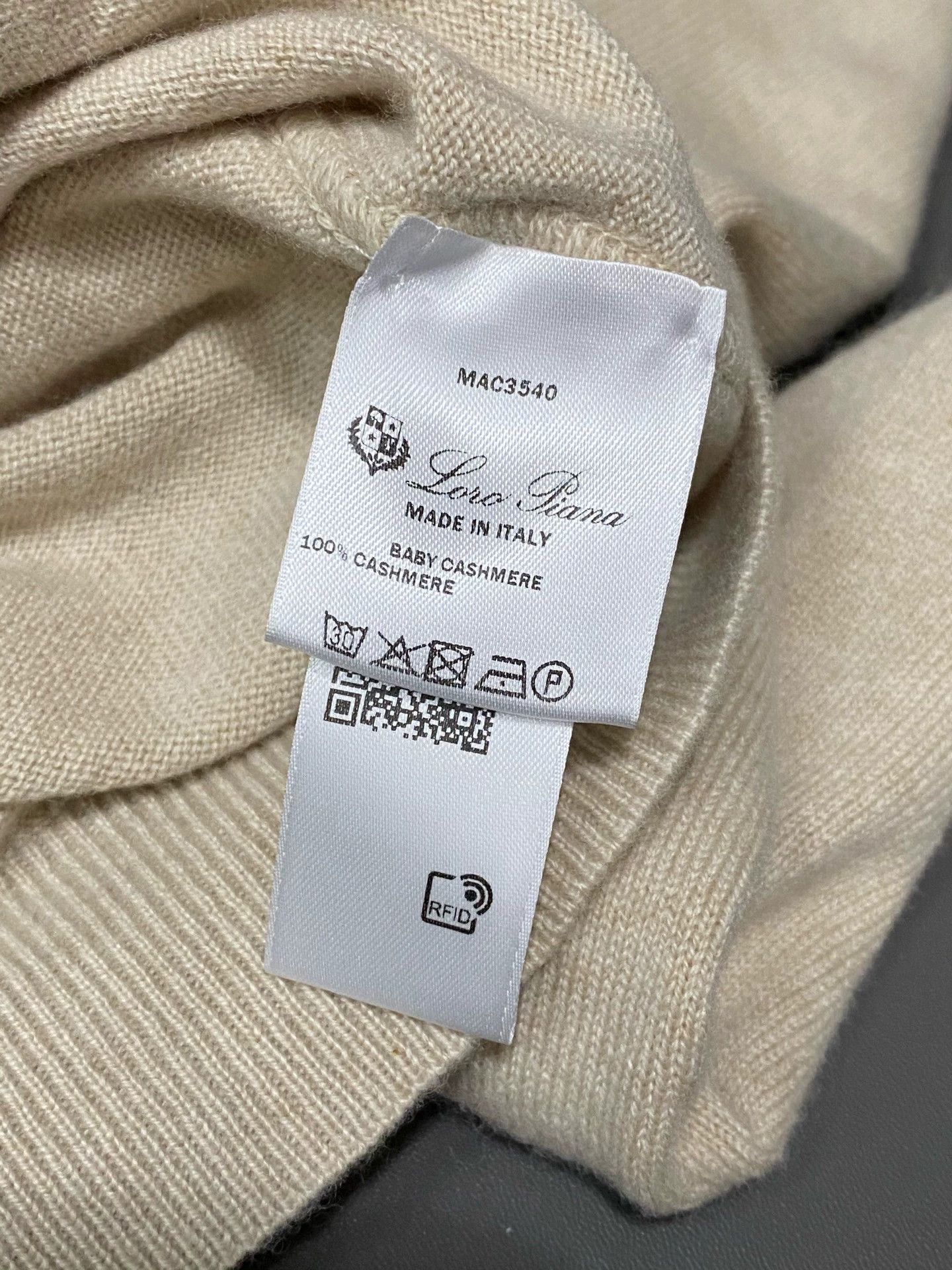 Loro Piana Loro Piana Classic 100% Cashmere Knitted Cardigan 42 Size US XS / EU 42 / 0 - 6 Thumbnail