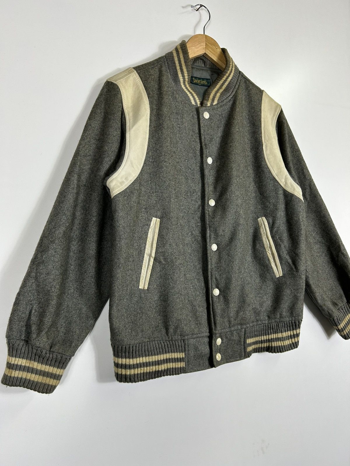 Leather × Vintage ⚡️Vintage Jantzen Leather Varsity Jacket Size US M / EU 48-50 / 2 - 2 Thumbnail