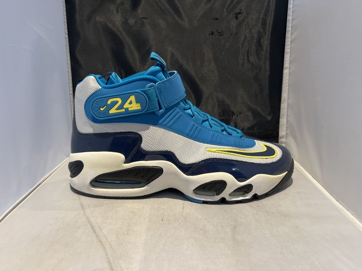 image of Nike Air Griffey Max 1 Platinum/navy - 354912 008 Men's 12 Shoes in Platinum/Navy/Black