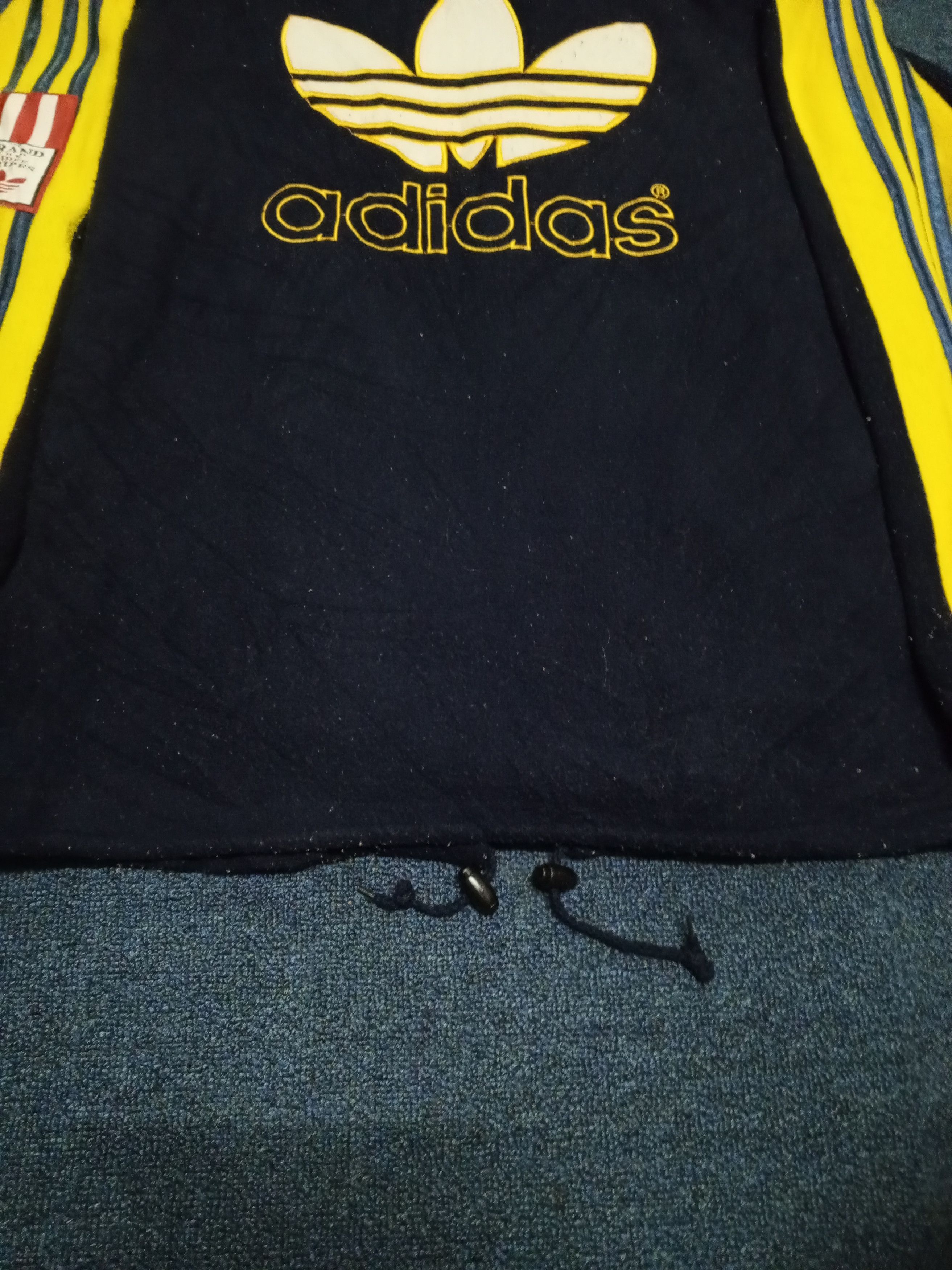 Adidas × Vintage VTG ADIDAS THREE STRIPE FLEECE Size US L / EU 52-54 / 3 - 9 Thumbnail