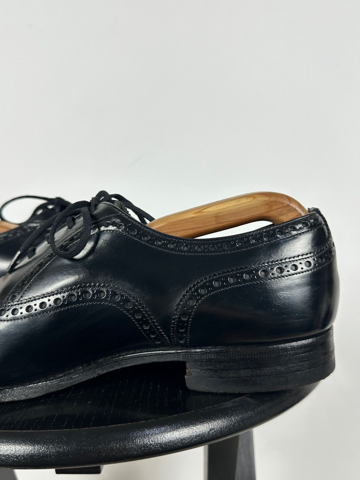 Church's Church’s Black Leather Oxford Brogue Dress England Shoes Size US 9.5 / EU 42-43 - 19 Thumbnail