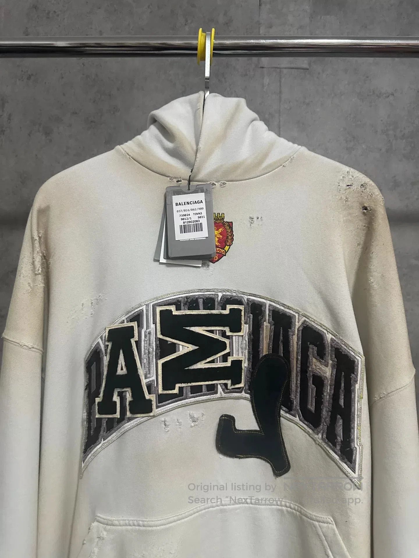 Balenciaga Balenciaga Manchester United Distressed Hoodie. Size US XL / EU 56 / 4 - 2 Thumbnail