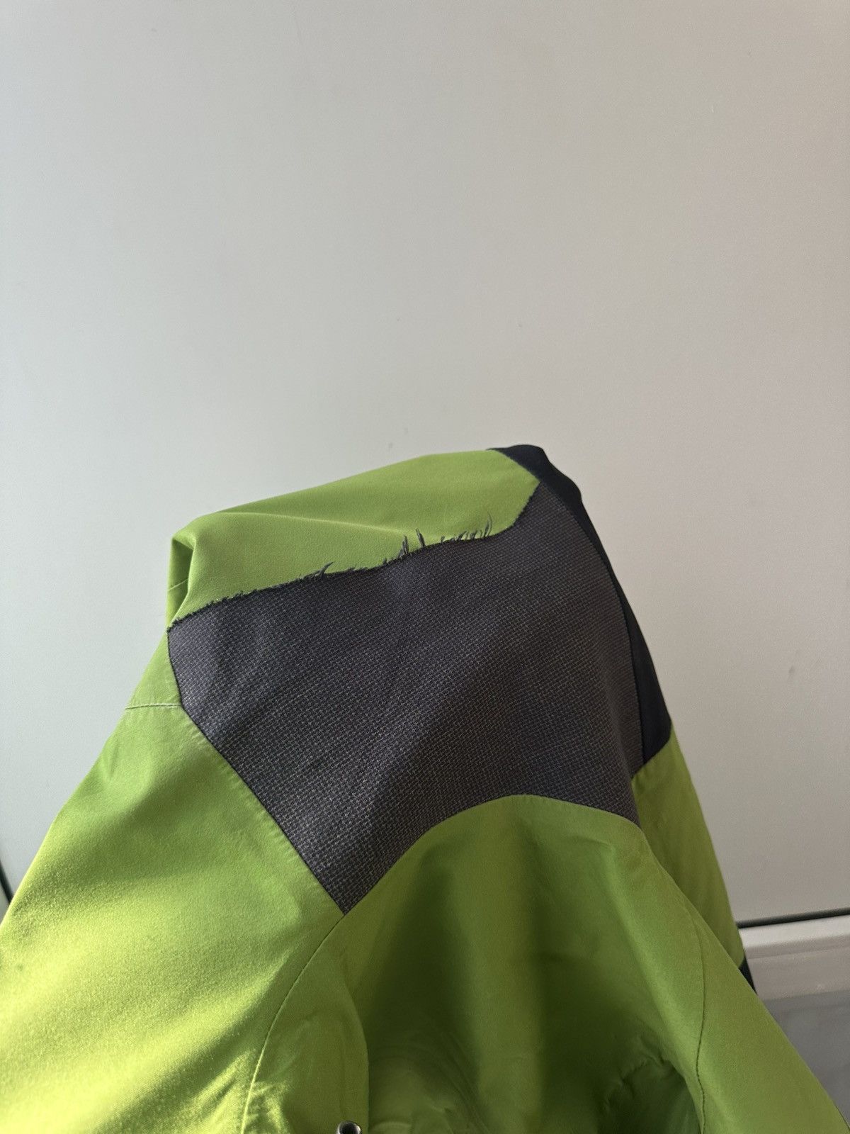 Goretex Millet Gore-Tex Pro Jacket Outdoor Live Size US M / EU 48-50 / 2 - 18 Thumbnail