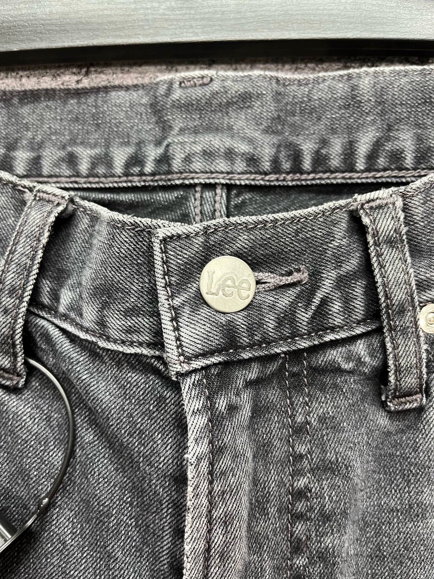 Lee LEE Classic Fit Jeans W29L28 - 99% Condition Size US 29 - 5 Thumbnail