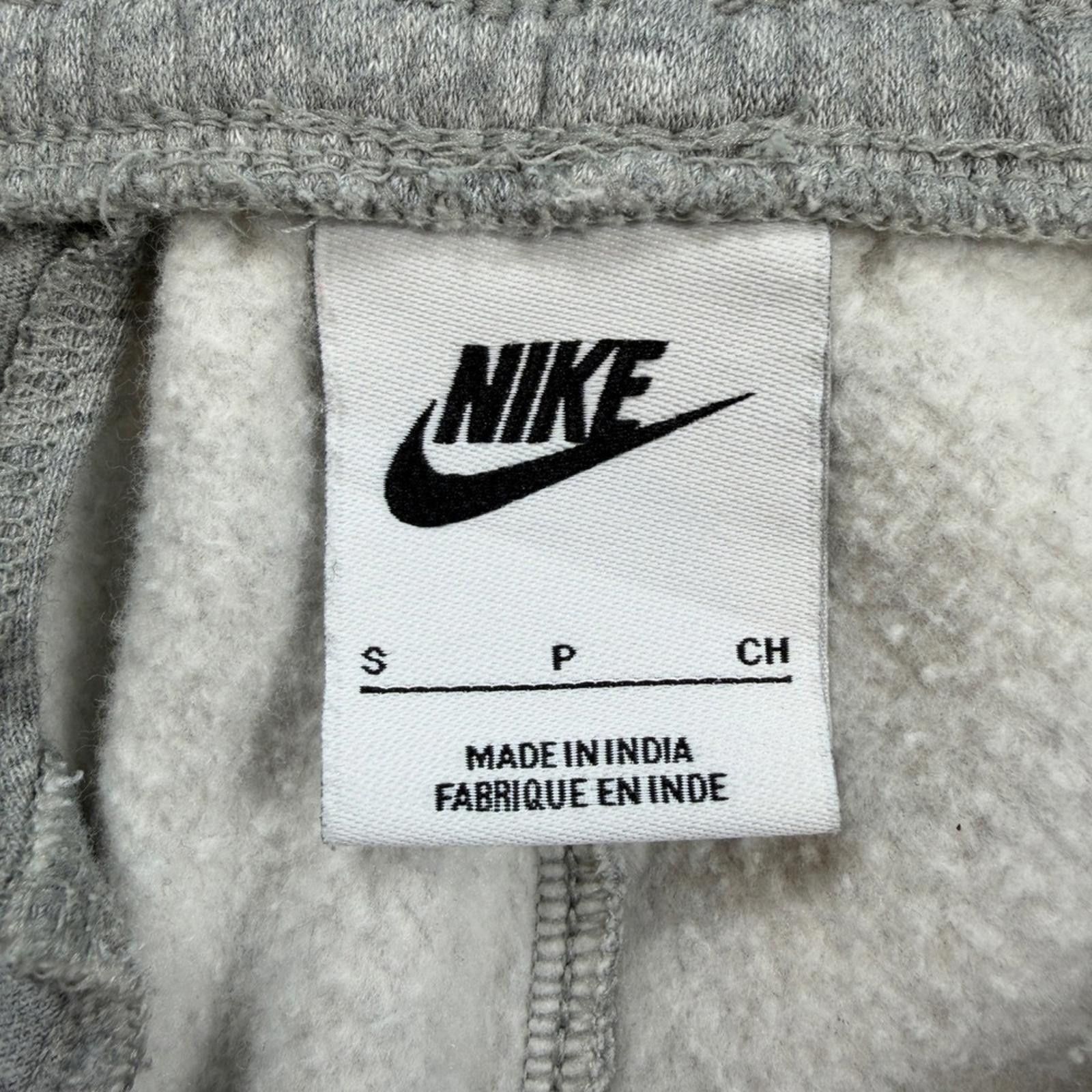 Nike Nike Mens Sportswear Club Fleece Joggers Grey BV2671-063 S Size US 30 / EU 46 - 5 Thumbnail