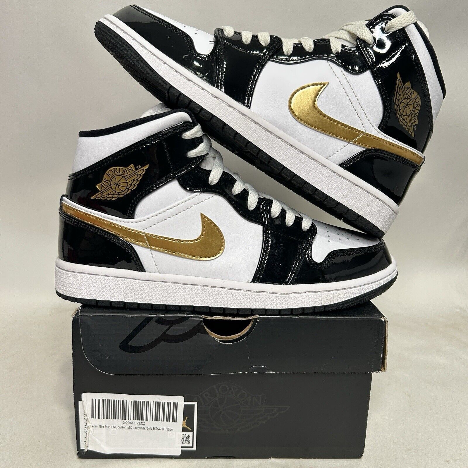 Nike Air Jordan 1 Mid SE “Patent Black Metallic Gold” 2024