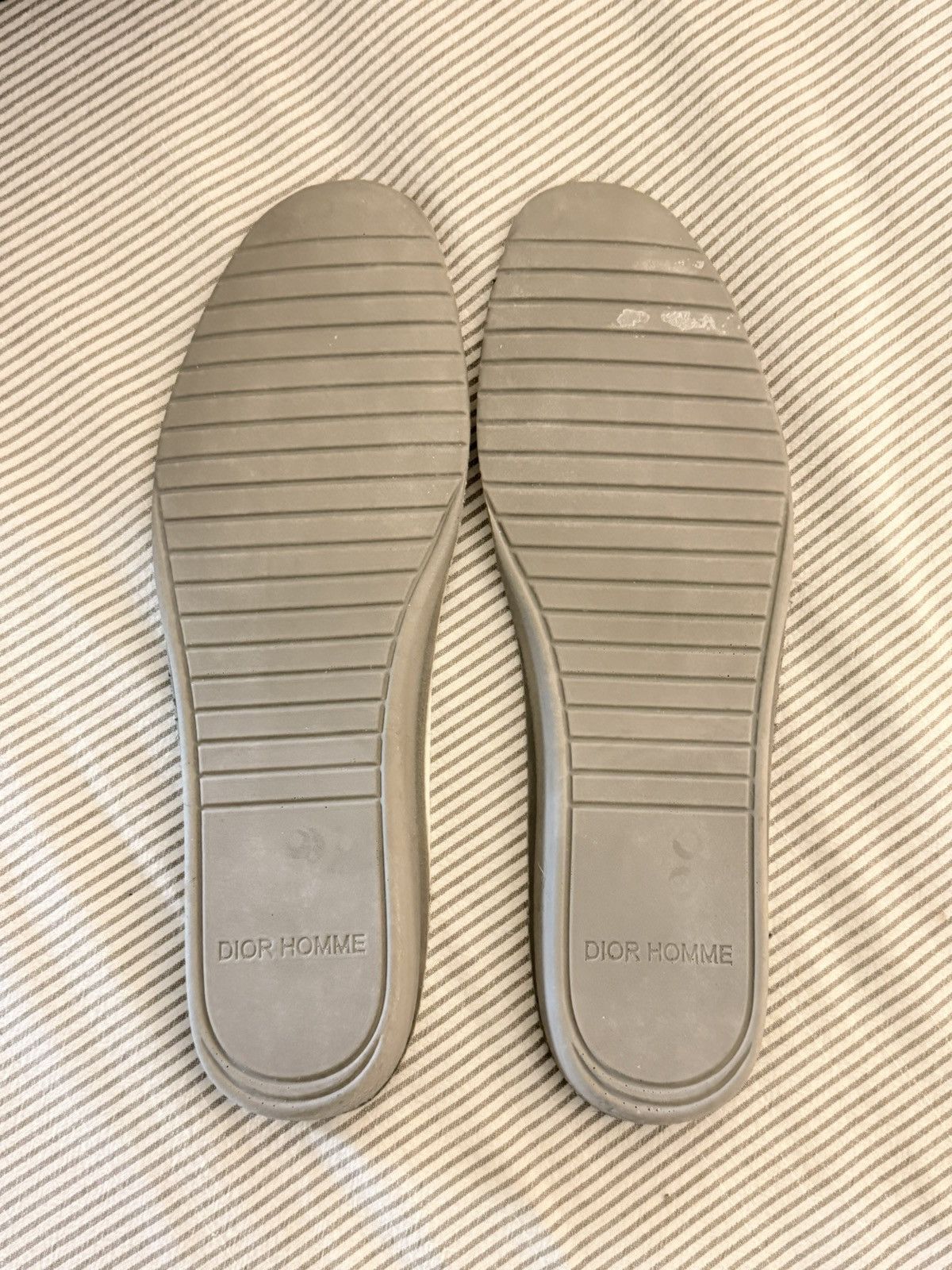 Dior Dior B23 High Top White Oblique Size 43EU Size US 10 / EU 43 - 16 Thumbnail