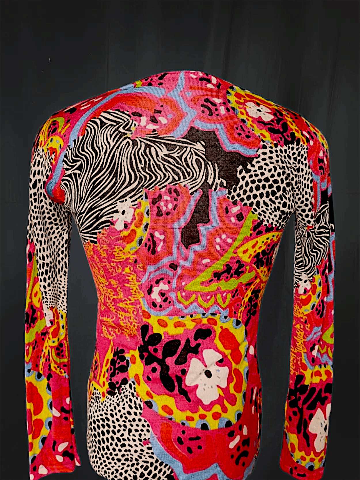 Japanese Brand UNKNOWN BRANDS Full print Long Sleeve T Shirt Y2K Style Size US M / EU 48-50 / 2 - 19 Thumbnail