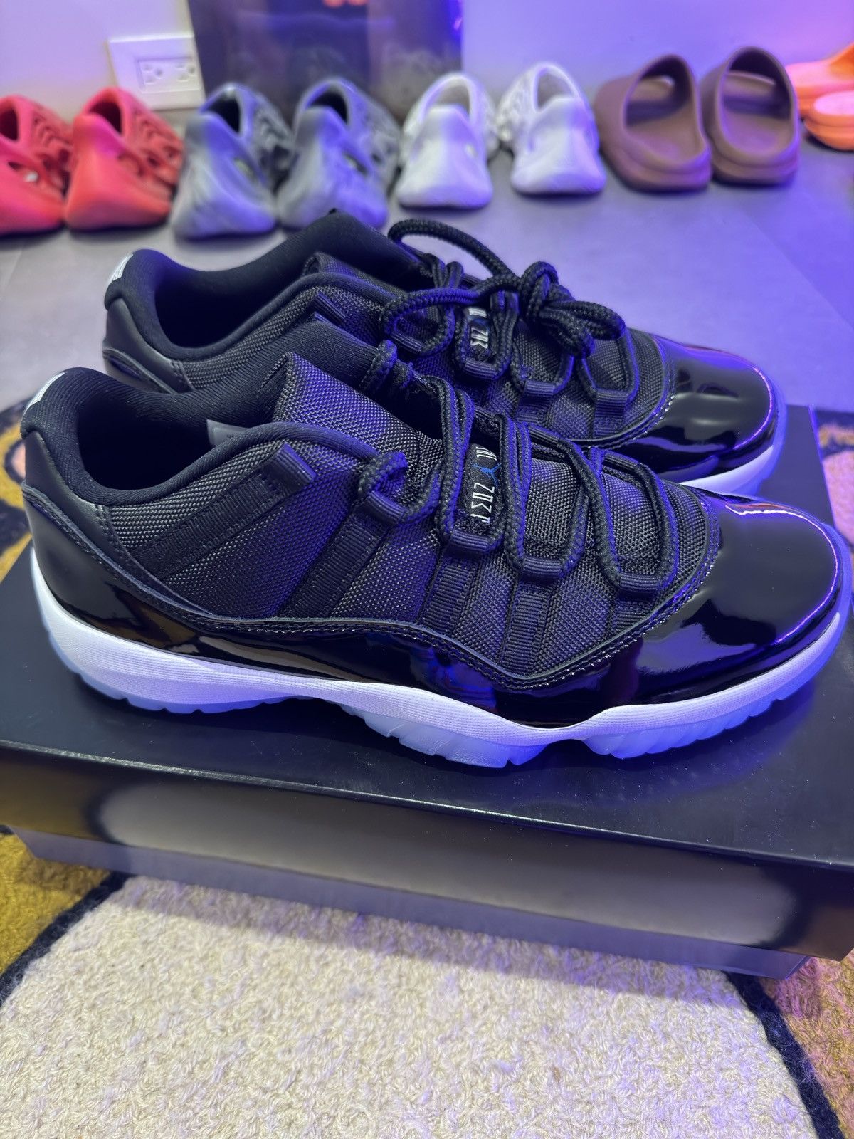 Jordan Brand × Nike Air Jordan 11 “Space Jam” Low Size US 9 / EU 42 - 1 Thumbnail
