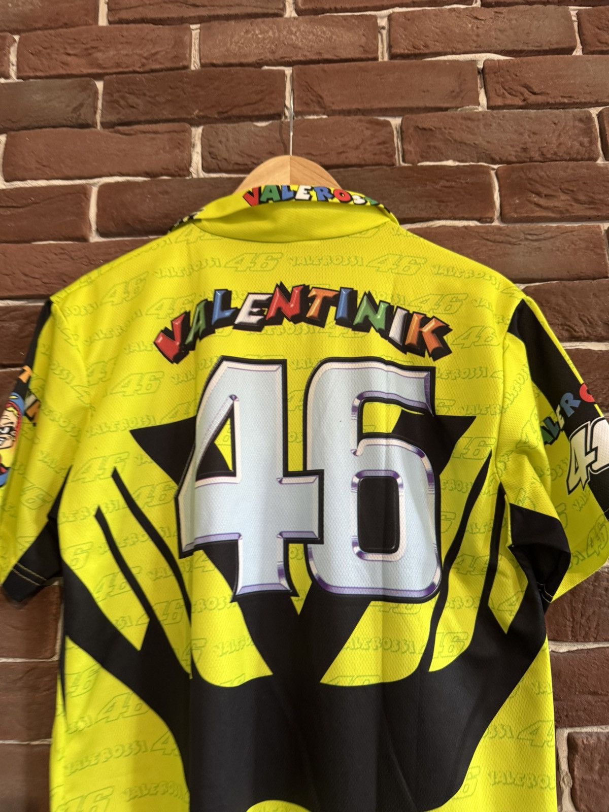 Vintage Yamaha Valentino Rossi Racing Full-print Jersey Motorsport Size US S / EU 44-46 / 1 - 8 Thumbnail