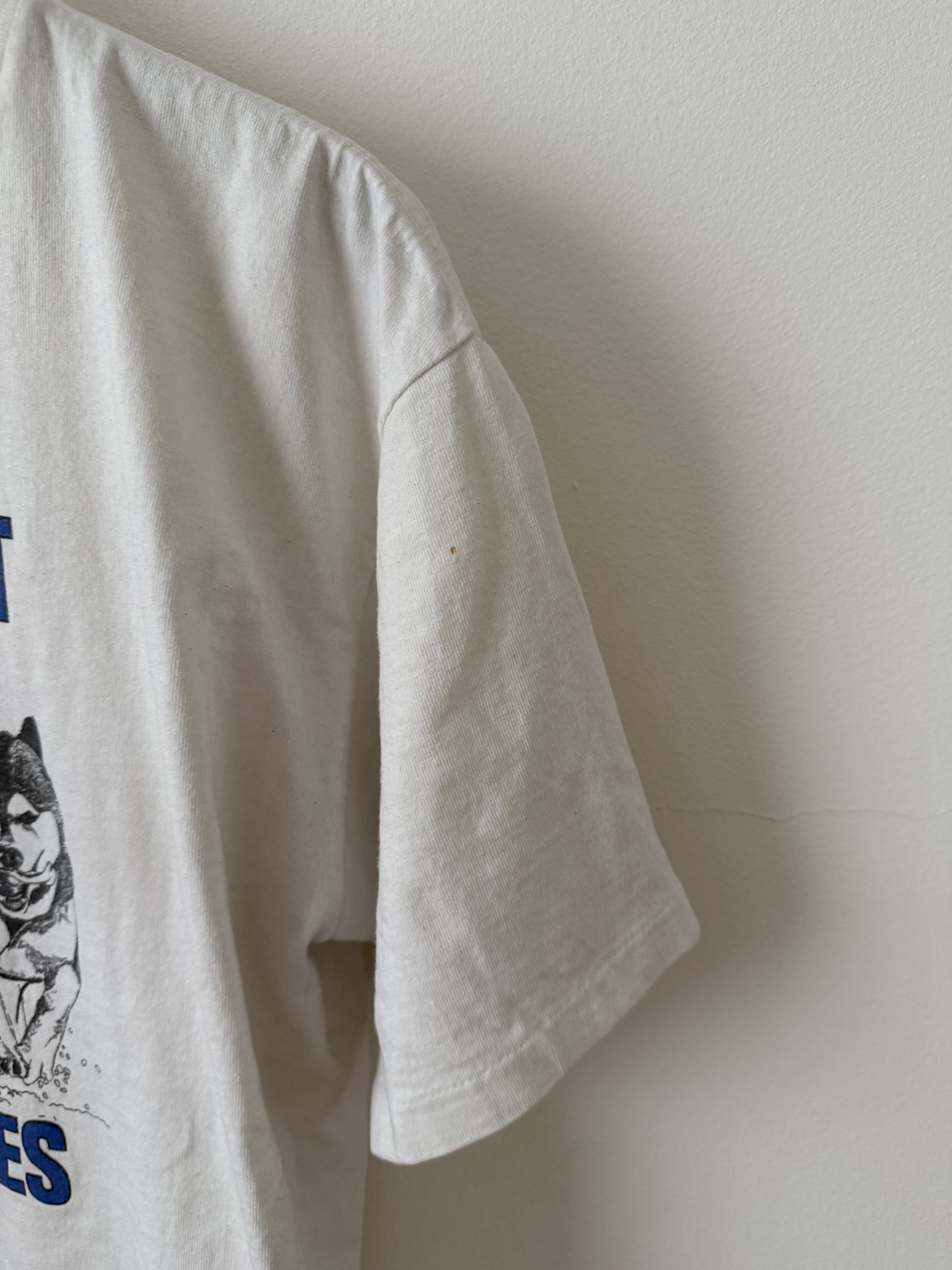 Vintage Absolut Huskies Tee Size US L / EU 52-54 / 3 - 11 Thumbnail