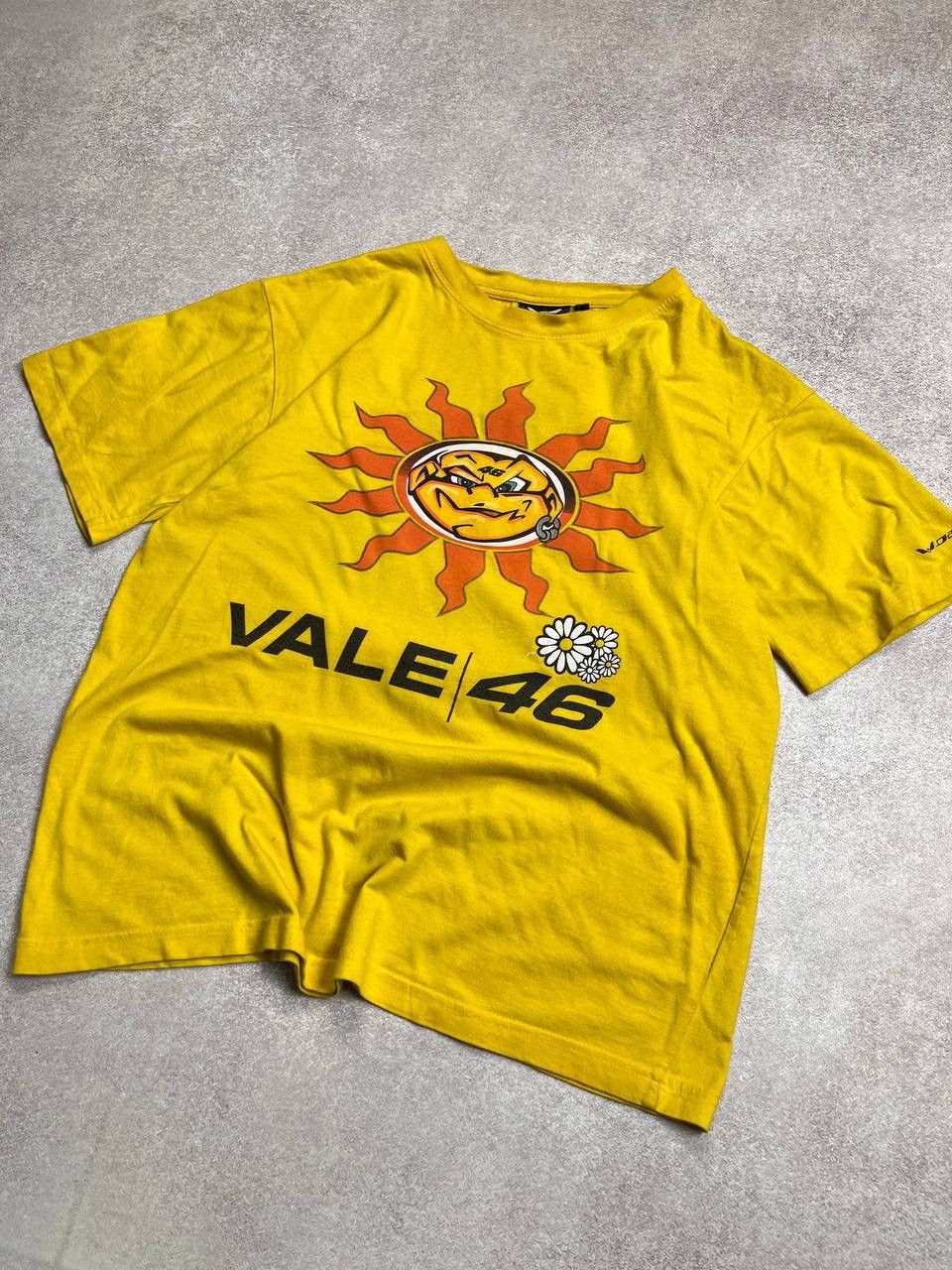Vintage Vintage Valentino Rossi The Doctor Moto Boxy Racing T-shirt Size US L / EU 52-54 / 3 - 4 Thumbnail