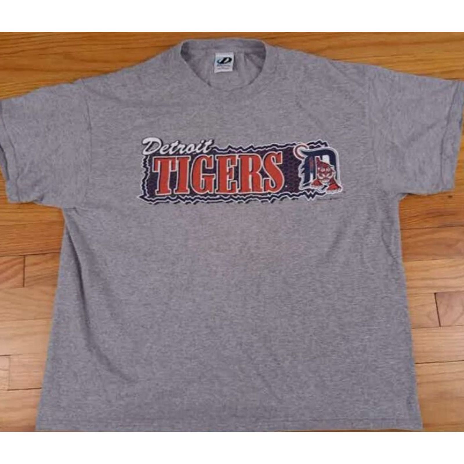 Vintage DYNASTY Detroit Tigers T-Shirt Gray XL Crew Neck Short Sleeve Sports USA Men 2003 Vintage? Size US XL / EU 56 / 4 - 2 Thumbnail