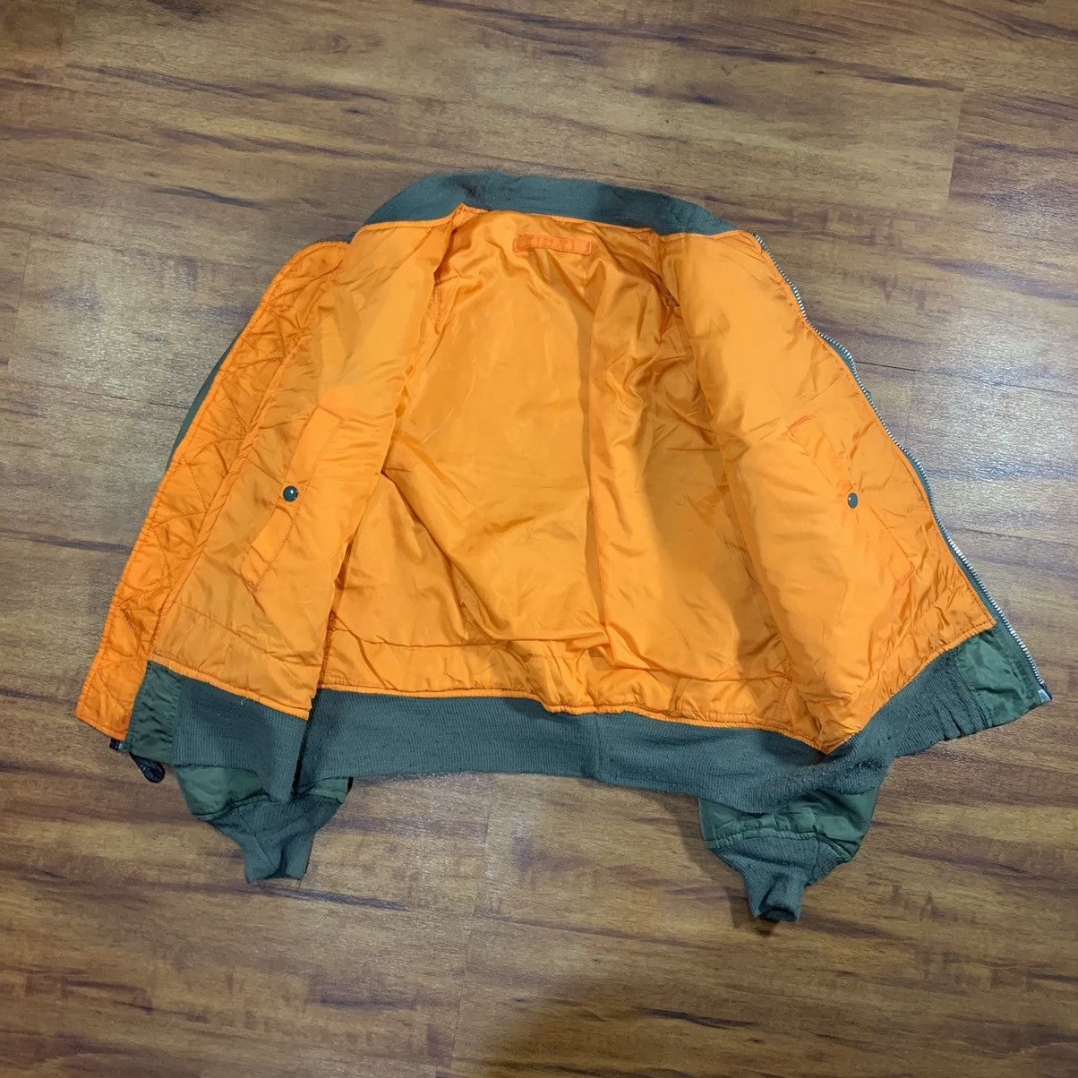 Alpha Industries × Vintage Vintage 1968 alpha industries MA 1 bomber jacket Size US L / EU 52-54 / 3 - 5 Thumbnail