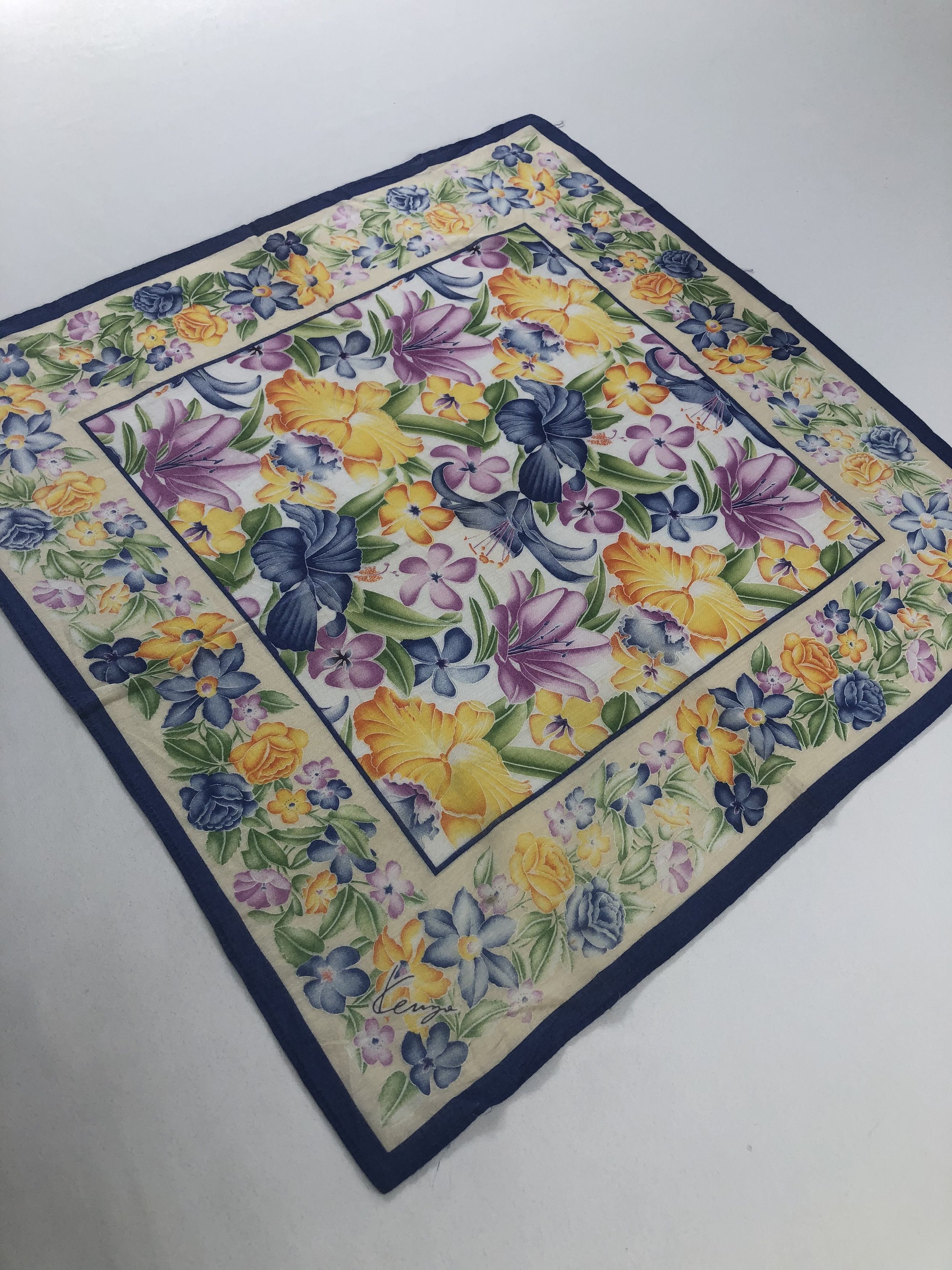 Kenzo × Vintage Kenzo Handkerchief / Bandana / Neckerchief / Headscarf Size ONE SIZE - 3 Thumbnail