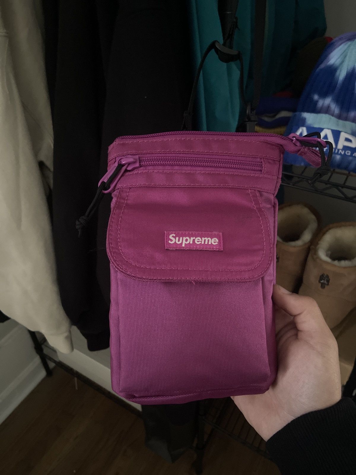 Supreme shoulder bag pink shop
