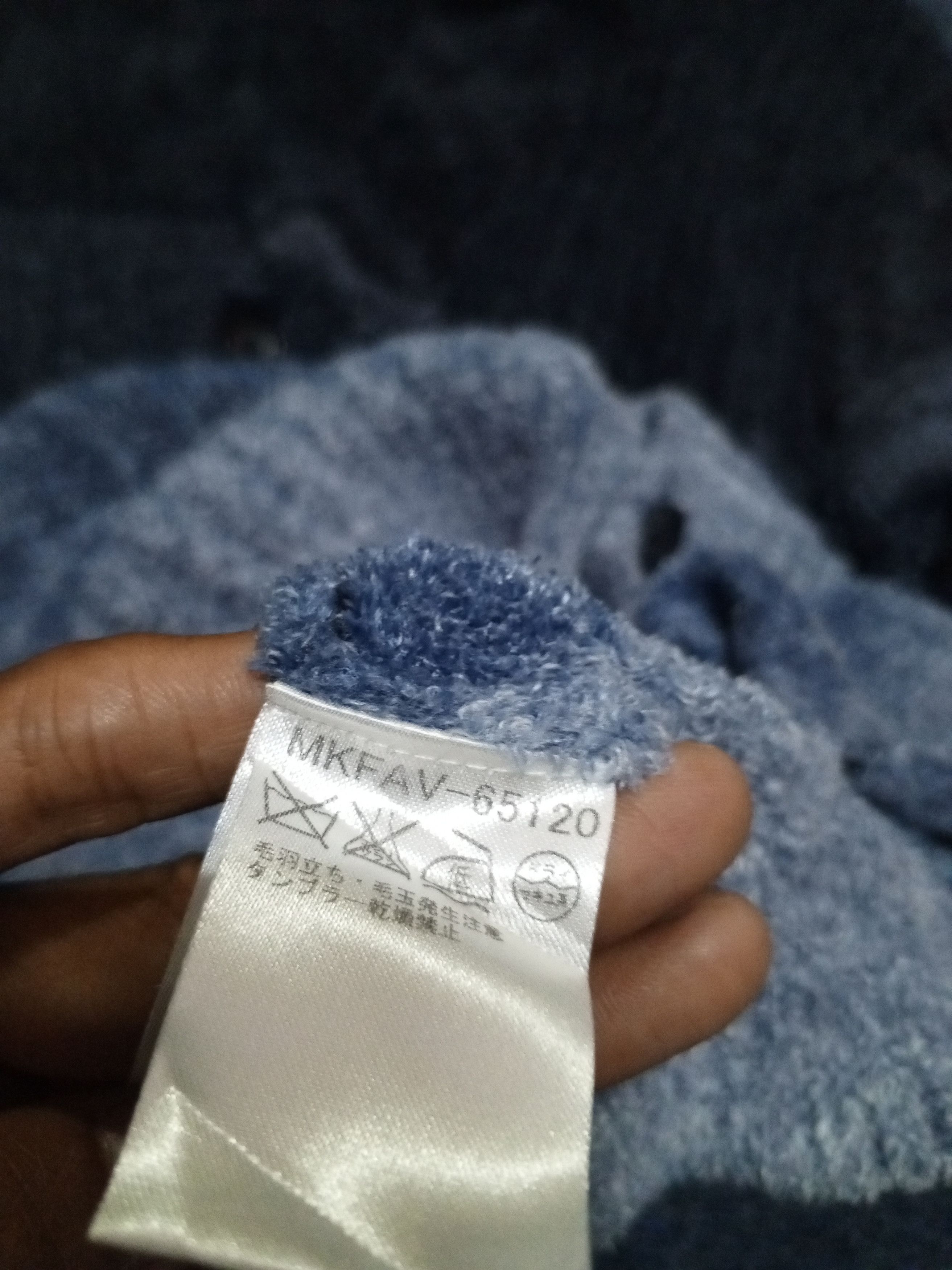 Michel Klein MICHEL KLEIN KNITS Size ONE SIZE - 10 Thumbnail