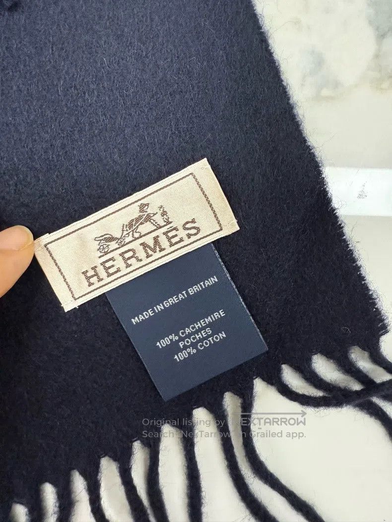 Hermes Hermes 100% Cashmere, Blue Pocket Scarf Shawl Size ONE SIZE - 4 Thumbnail