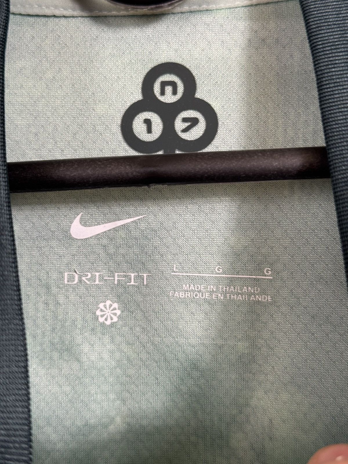 Nike Tottenham Hotspur Jersey #38 Oderbert Nike 2024-25 L Size US L / EU 52-54 / 3 - 17 Thumbnail