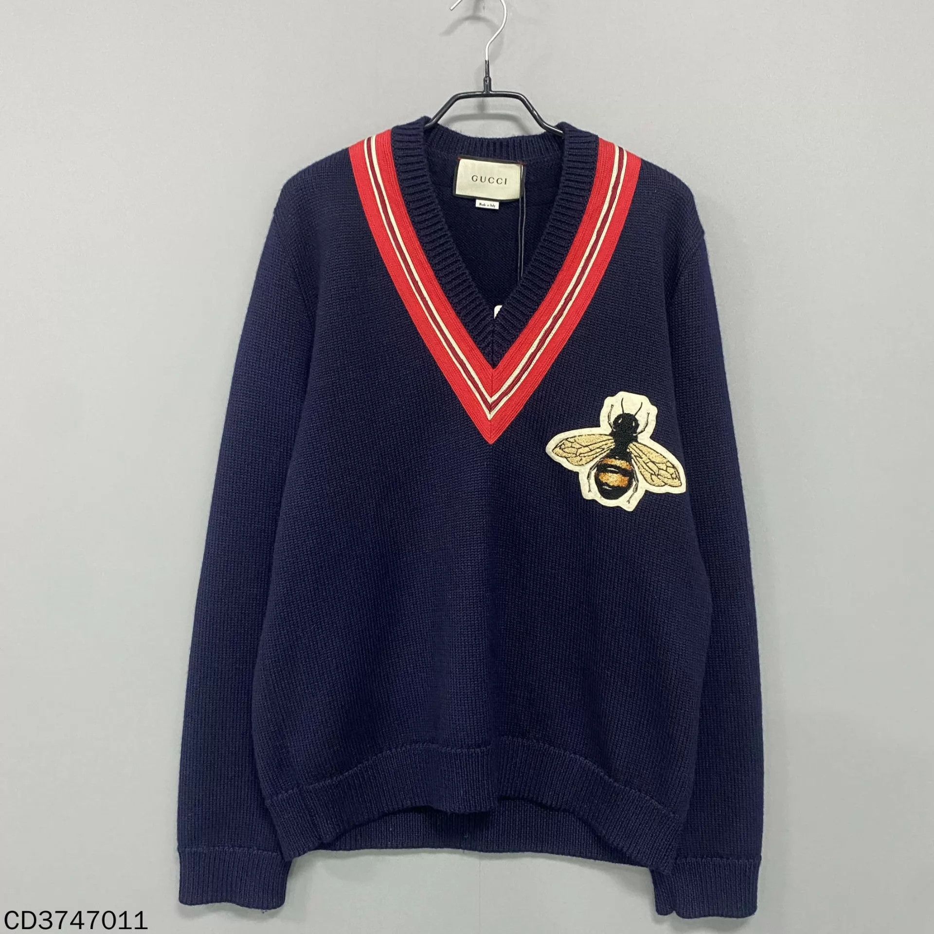 Gucci GUCCI Navy Blue Bee Sweater L Size US L / EU 52-54 / 3 - 2 Thumbnail