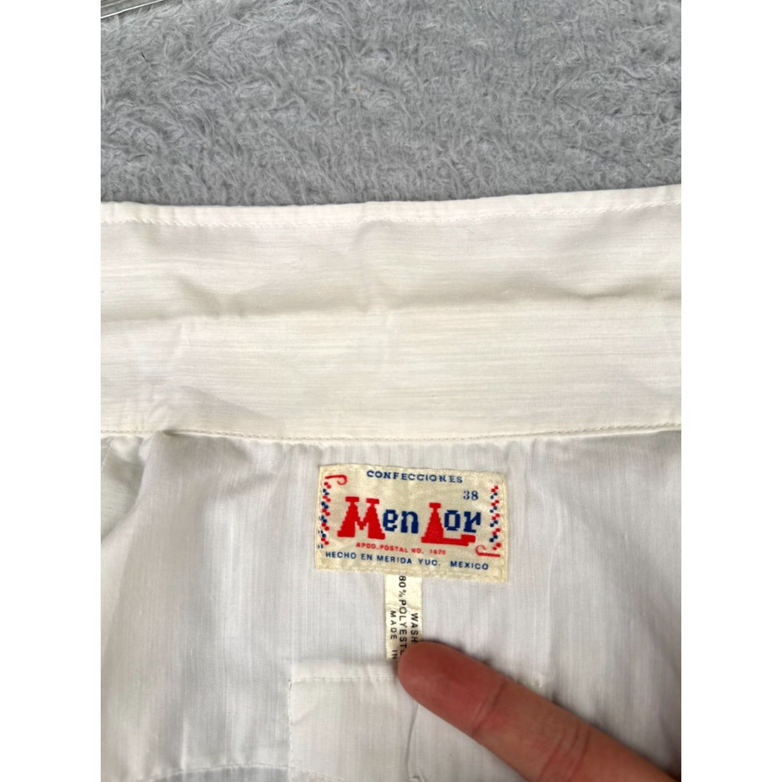 Vintage VINTAGE Maximos Shirt Men 38 White Floral Polyester Blend 4 Pocket Button-Up Short Sleeve Casual Beach Classic 4 Pocket Mens Size US M / EU 48-50 / 2 - 3 Thumbnail
