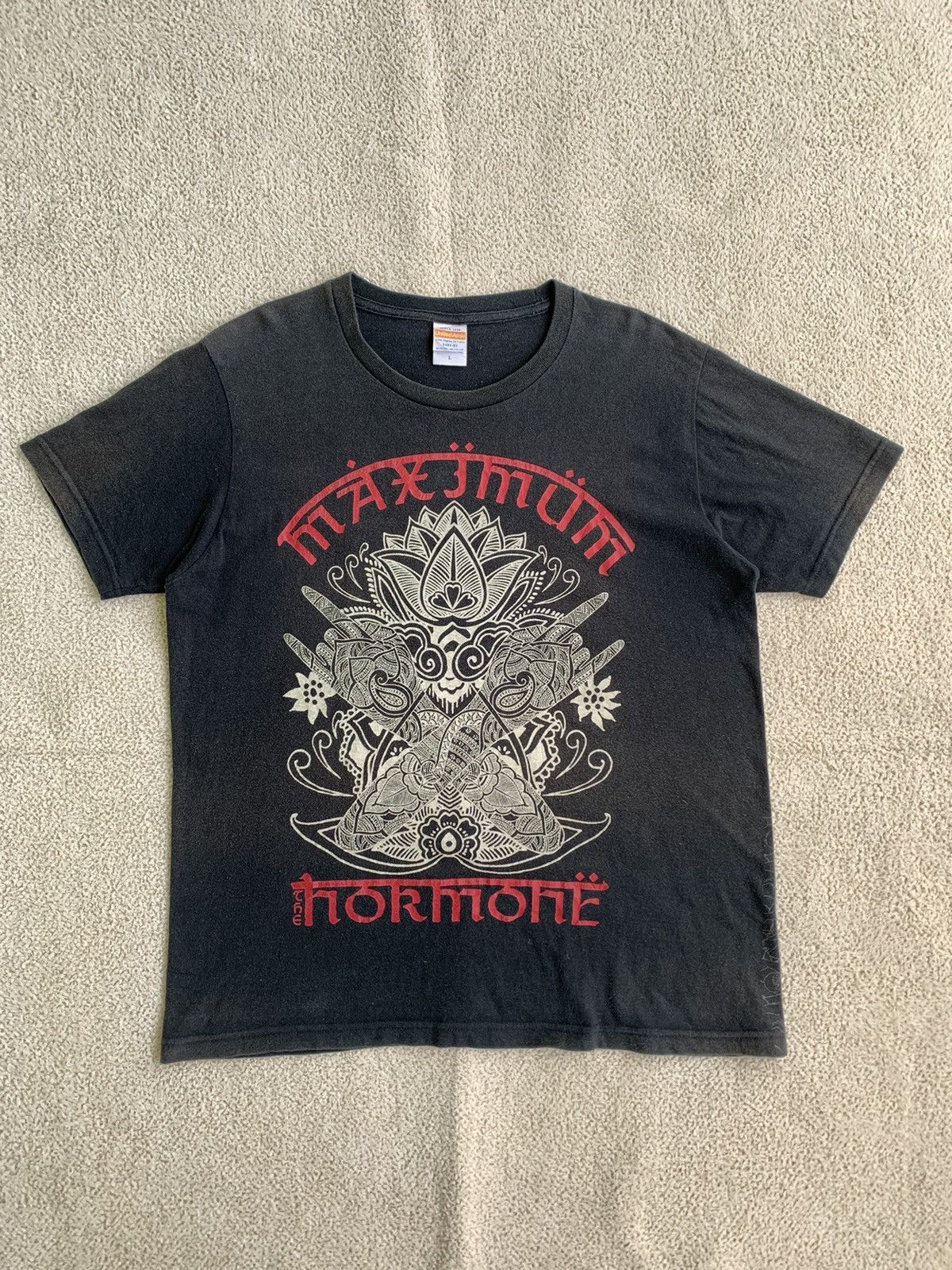 Band Tees × Japanese Brand × Vintage Vintage Maximum The Hormone Japanese Metal Band Tshirt Size US L / EU 52-54 / 3 - 1 Thumbnail