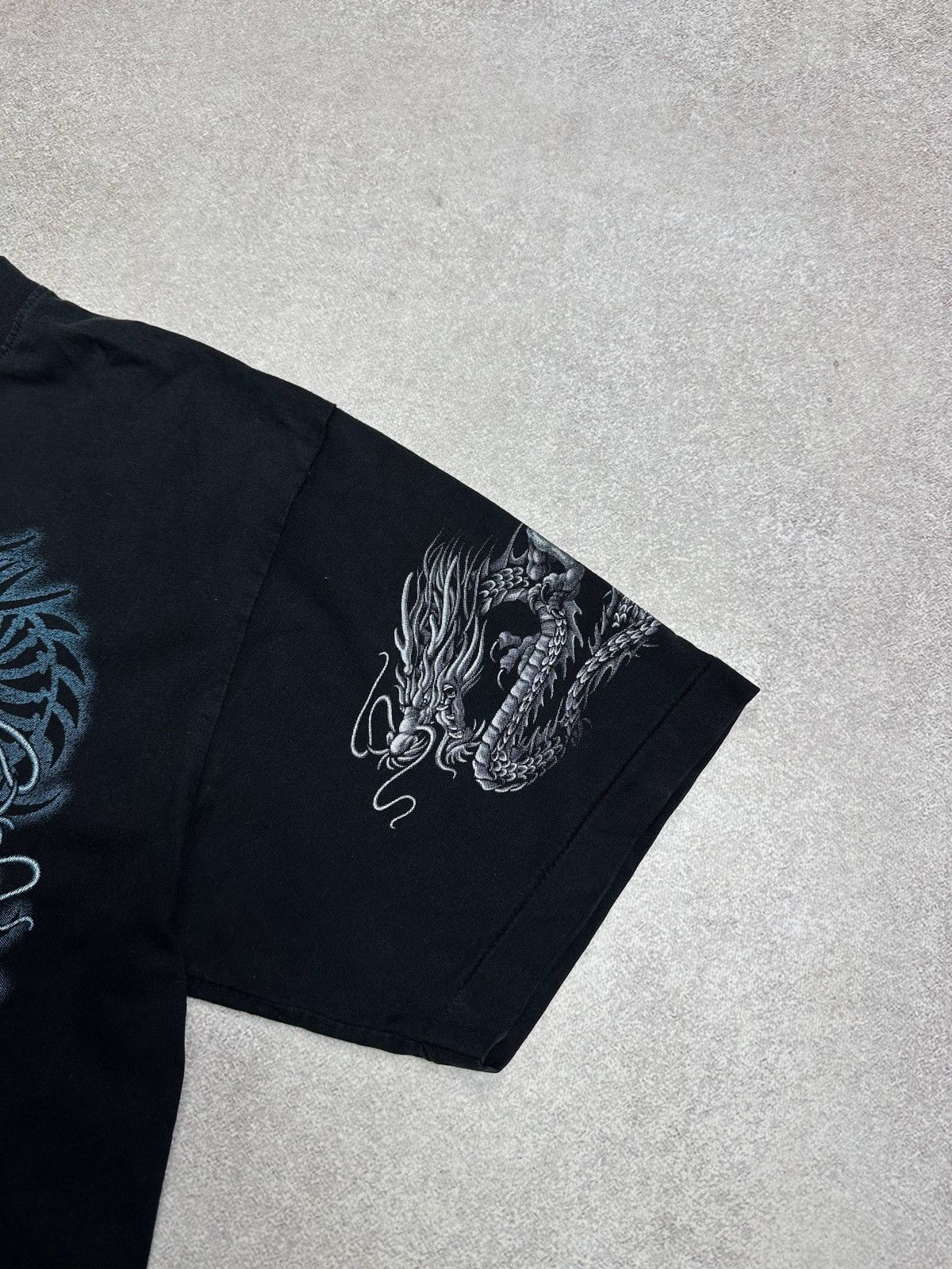 Vintage Vintage 90s Tribal Tigers Y2K All Over Print T-shirt L Size US L / EU 52-54 / 3 - 5 Thumbnail