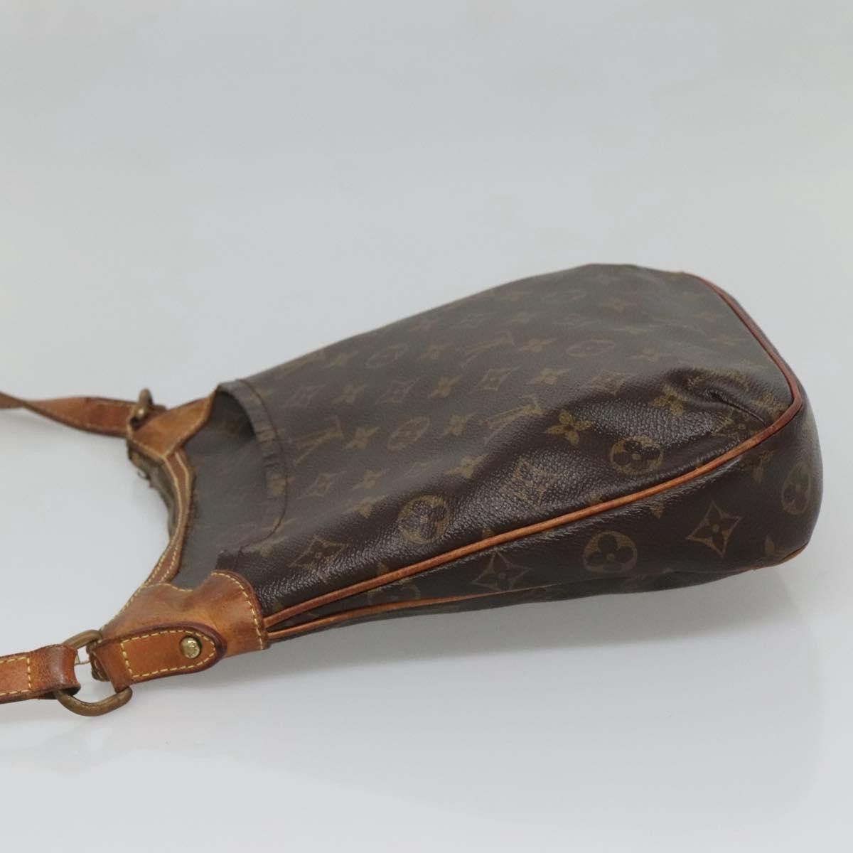 Louis Vuitton LOUIS VUITTON Monogram Odeon PM Shoulder Bag M56390 Size ONE SIZE - 4 Thumbnail