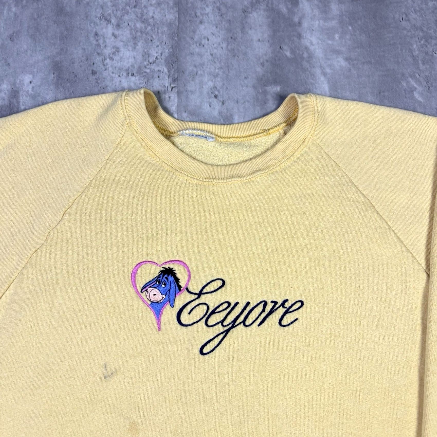 Disney VINTAGE Disney Eeyore Sweatshirt Yellow Raglan Crewneck Embroidered Women’s Large 90s Size L / US 10 / IT 46 - 5 Thumbnail
