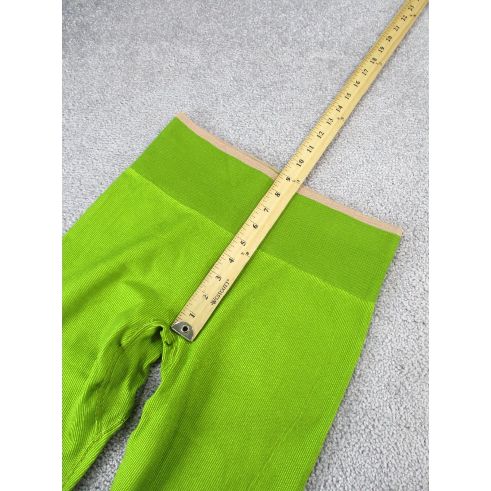 Outdoor Voices VINTAGE Outdoor Voices Leggings Women Medium Cropped Activewear Green Athleisure 90s Womens Size 32" / US 10 / IT 46 - 5 Thumbnail