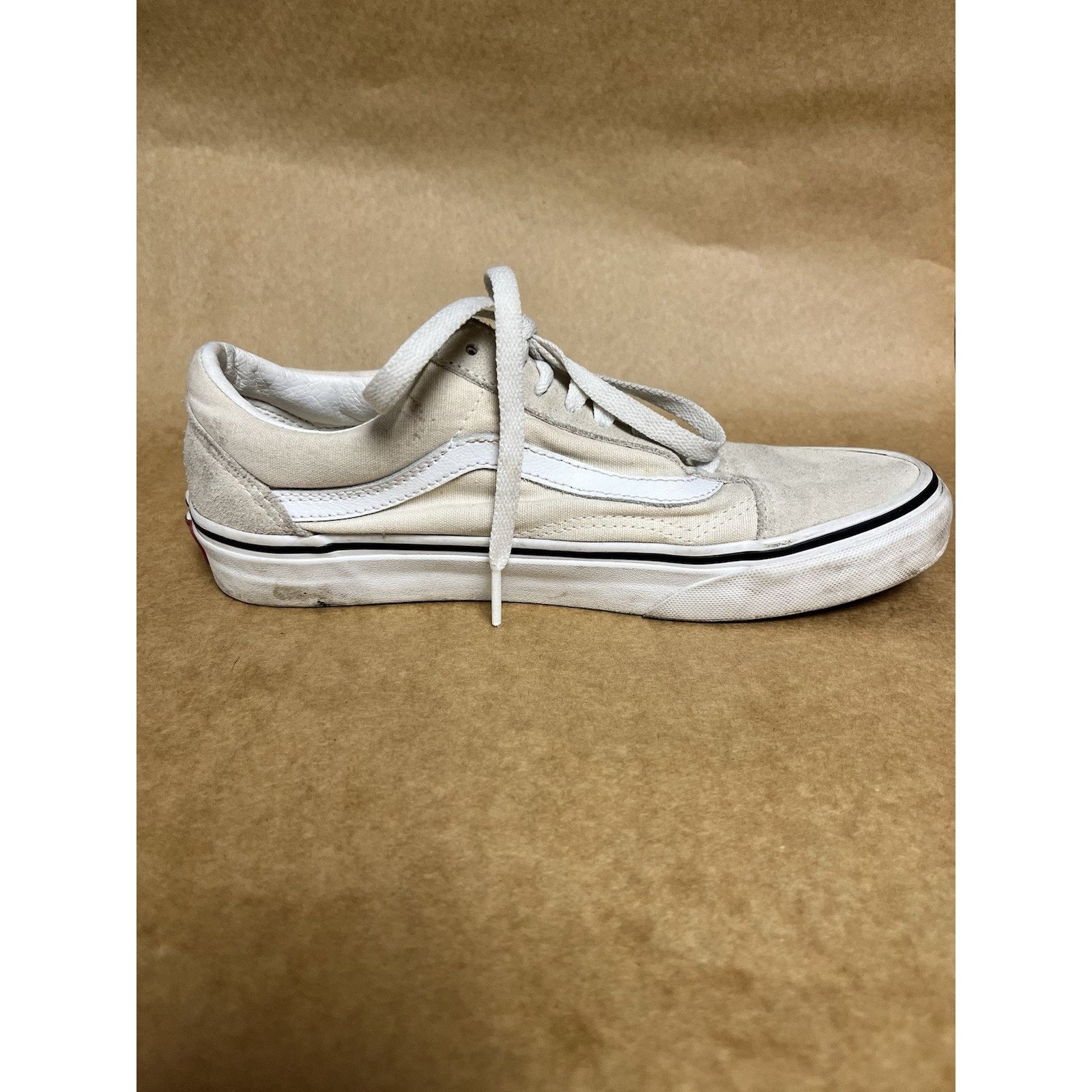 Vans Size 7 M - 8.5 W - VANS OG Old Skool LX Classic White Size US 7 / EU 40 - 7 Thumbnail