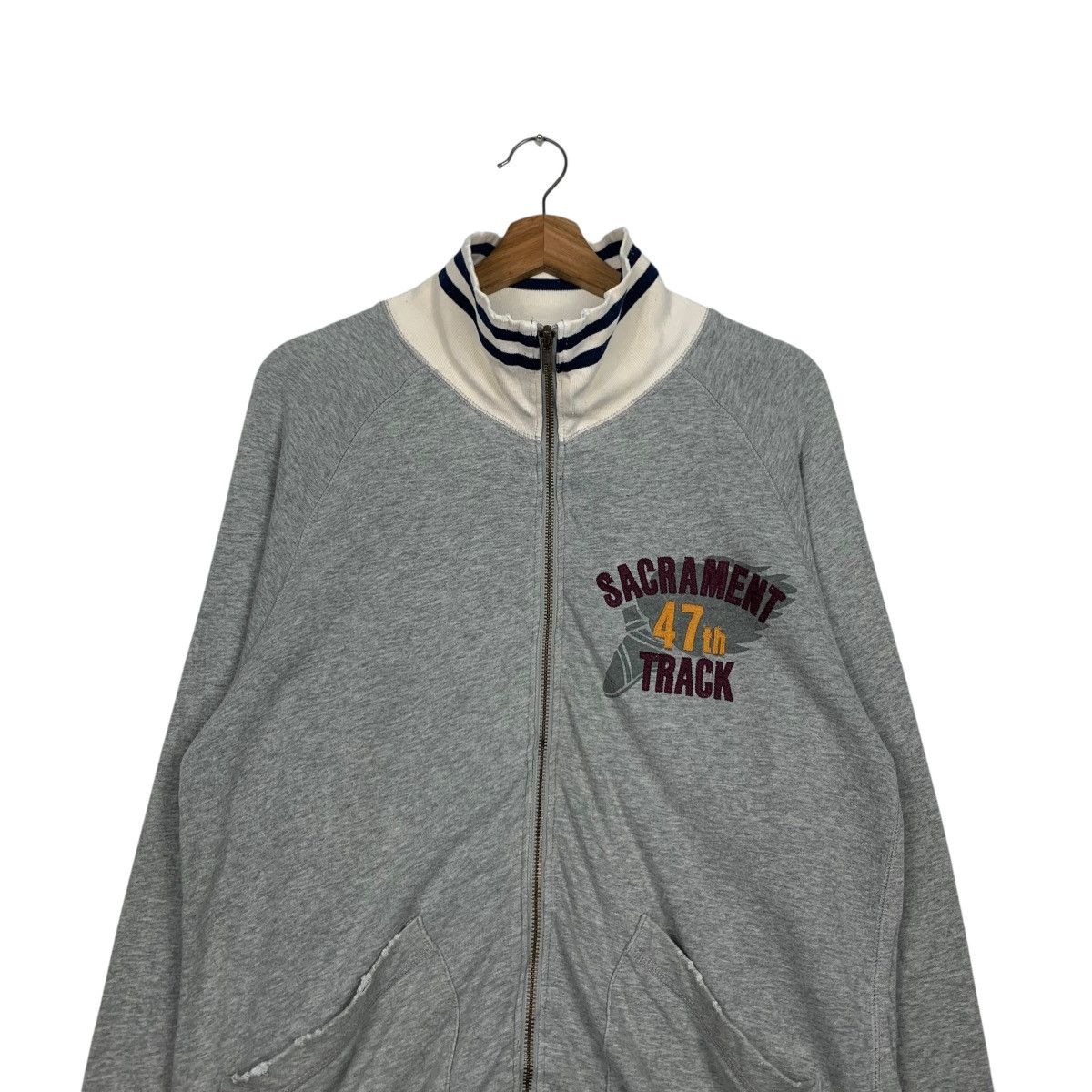 Champion Repro Vtg CHAMPION Sacrament 47th Track Sweater #2205-C97 Size US L / EU 52-54 / 3 - 2 Thumbnail