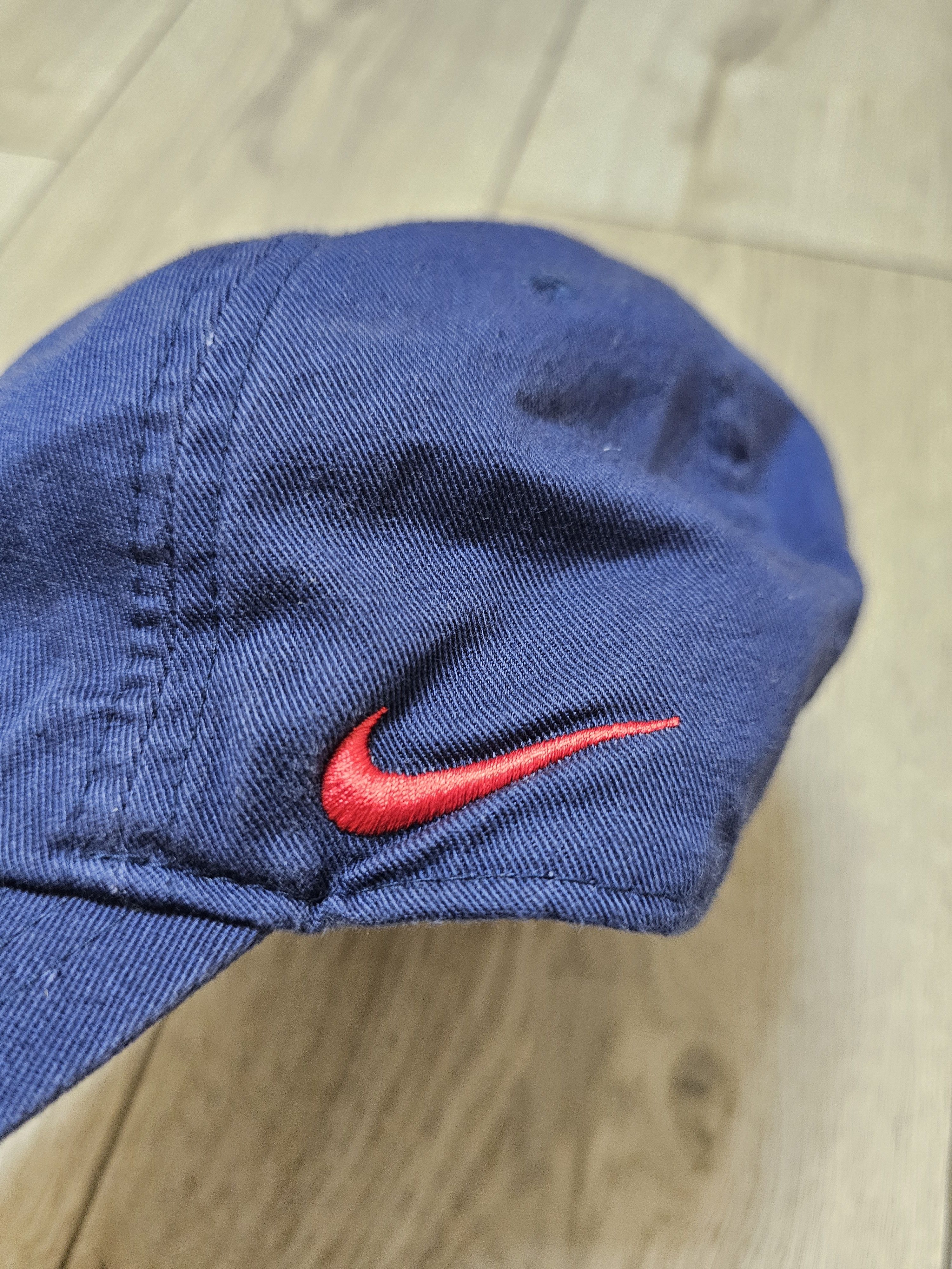 Nike PSG PARIS SAINT-GERMAIN CAP BLUE CAP FOOTBALL HAT Size ONE SIZE - 5 Thumbnail