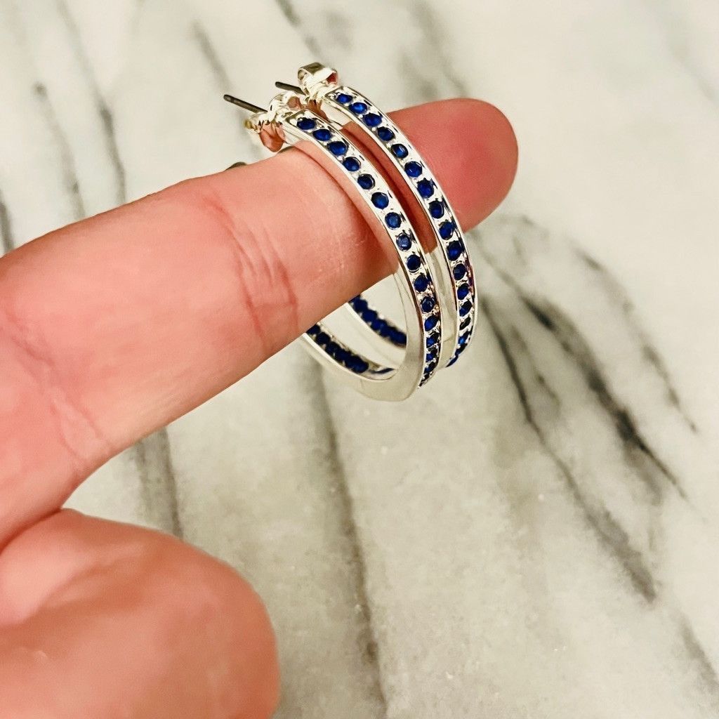 Jewelry Vintage Blue Crystal Channel Hoop Earrings Silver Size ONE SIZE - 2 Thumbnail