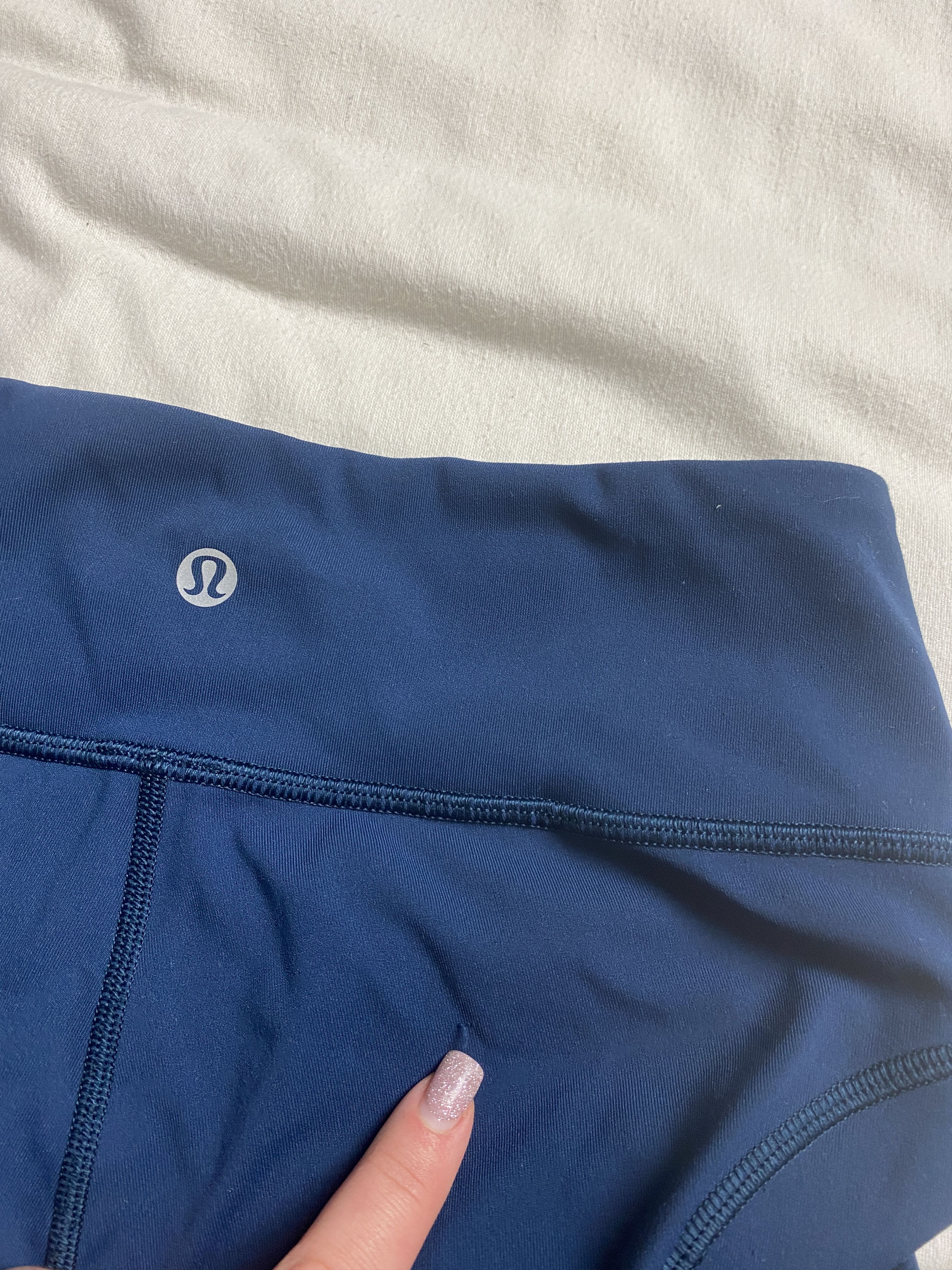 Lululemon Lululemon capri short leggings sport yoga pilates gym Size 27" / US 4 / IT 40 - 7 Thumbnail