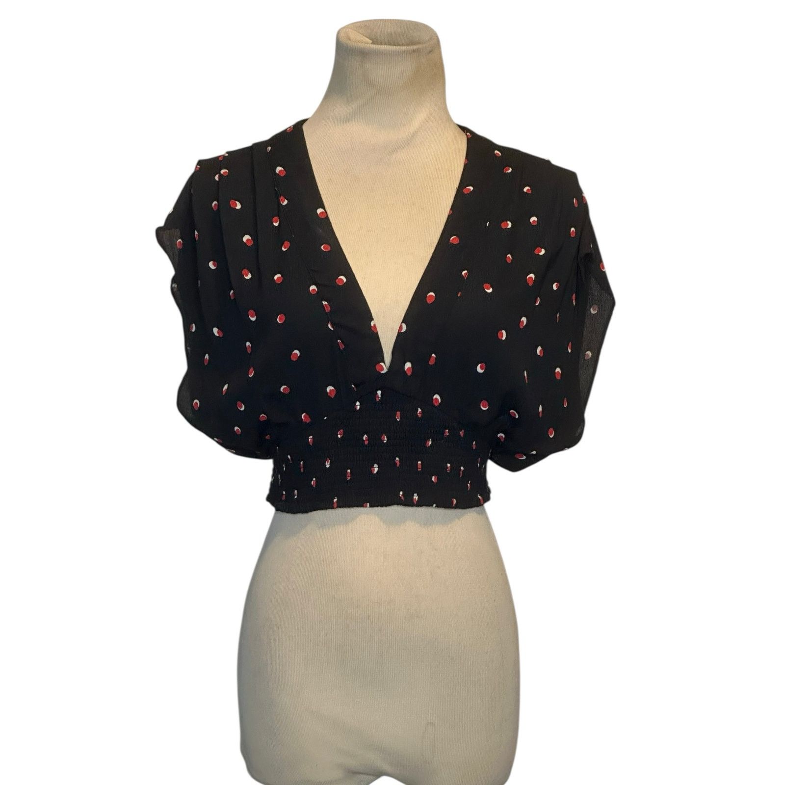 Free People Free People polka dot pleated V neck crop top blouse size XS Size XS / US 0-2 / IT 36-38 - 1 Thumbnail