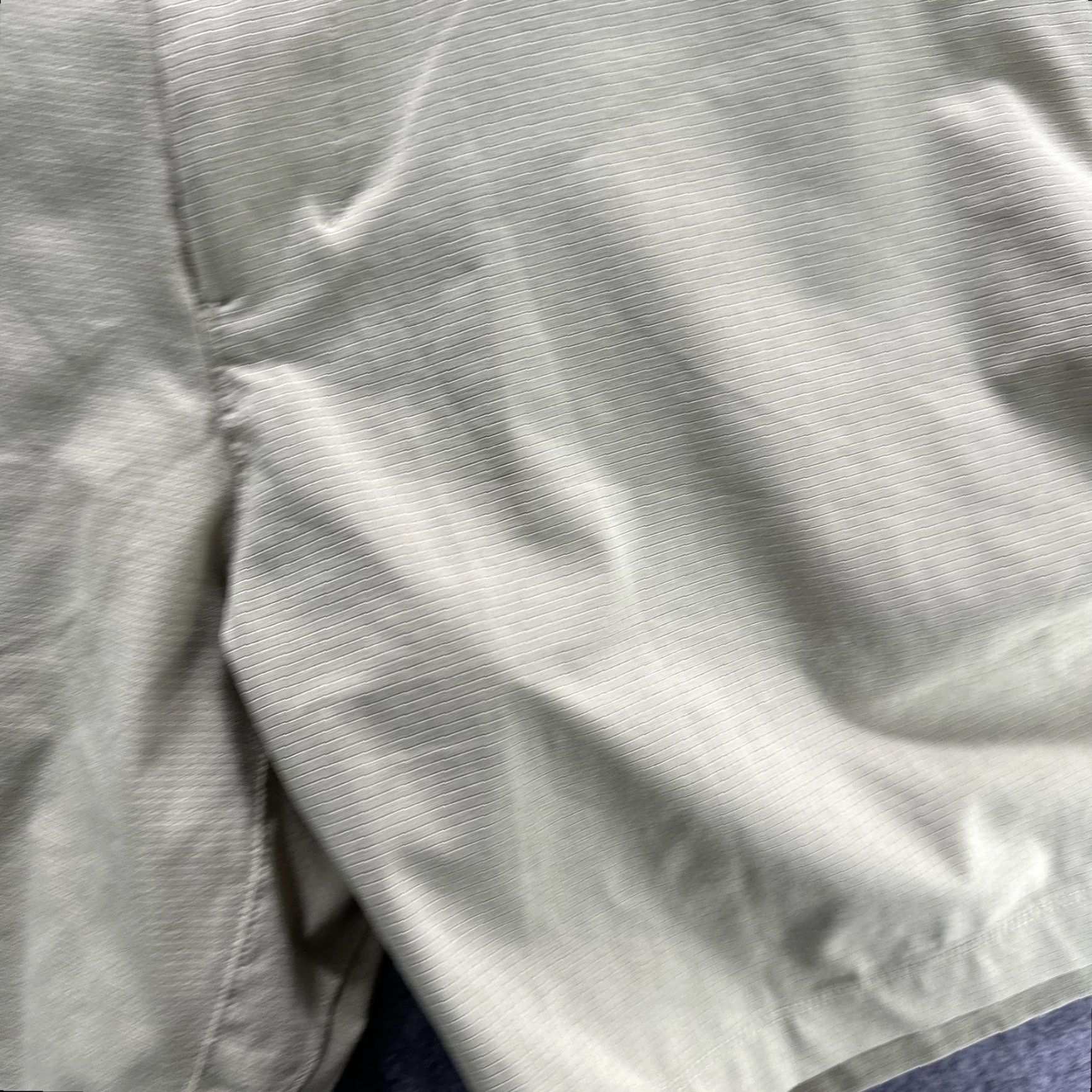 Lululemon Lululemon Shorts Mens 37 Green Commission Style Stretch Chino Golf Casual XL Regular Beige Inseam 8 in Front Flat Front Pockets Size US 36 / EU 52 - 6 Thumbnail
