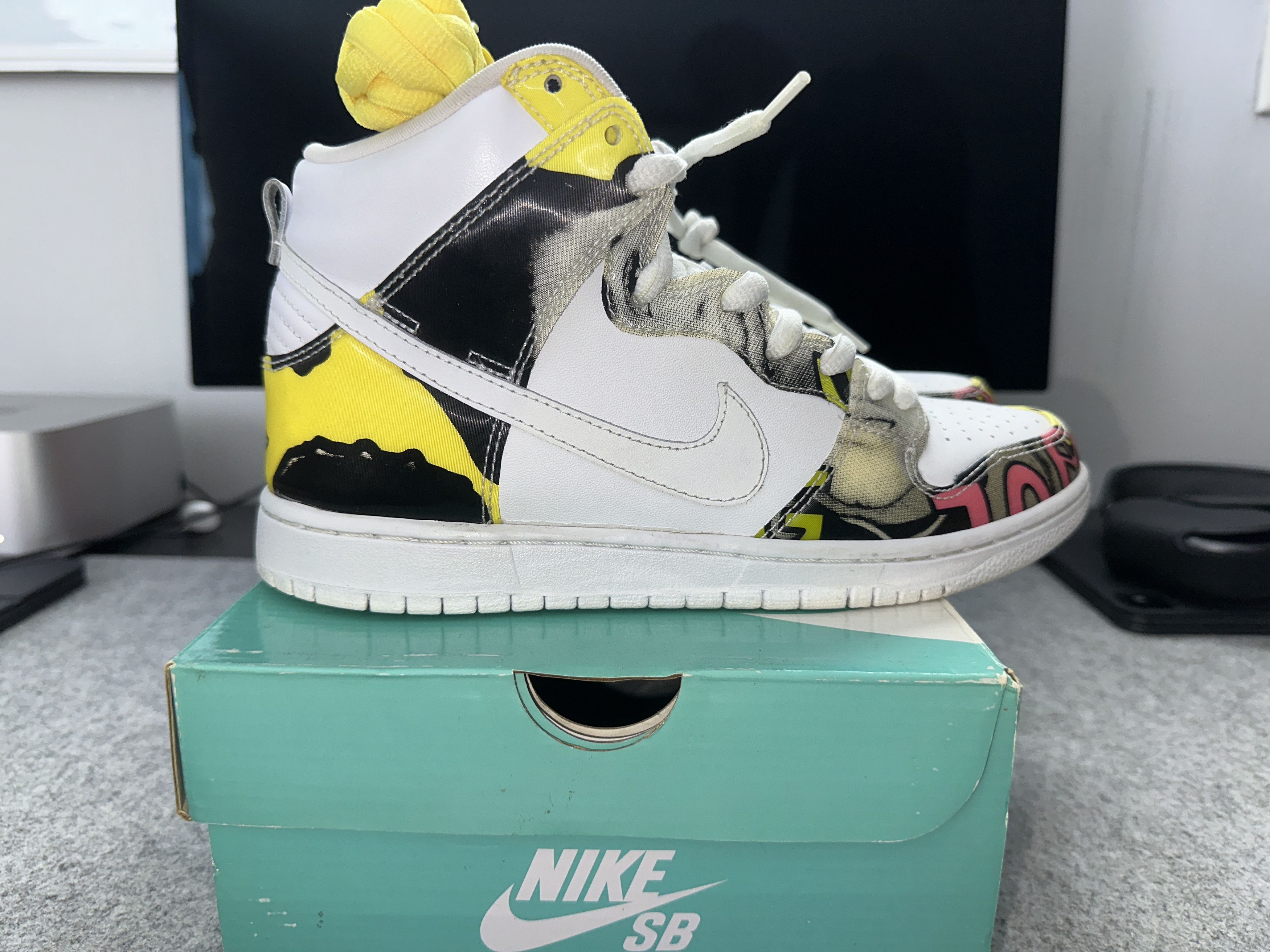 Nike Nike Dunk High PREMIUM SB QS 'DE LA SOUL' 2015 Size US 7 / EU 40 - 12 Thumbnail