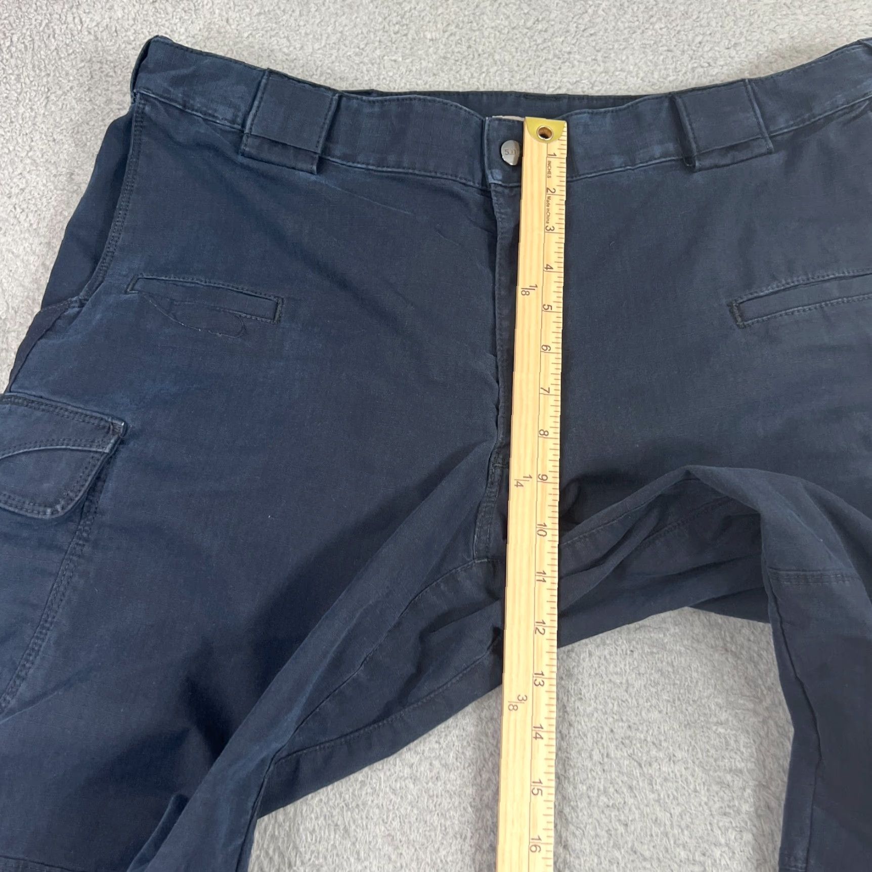 Vintage VINTAGE? No — 5.11 Tactical Pants Stryke FlexTac Cargo 74369 Pocket Navy Blue Mens 39x31 Size US 39 - 4 Thumbnail