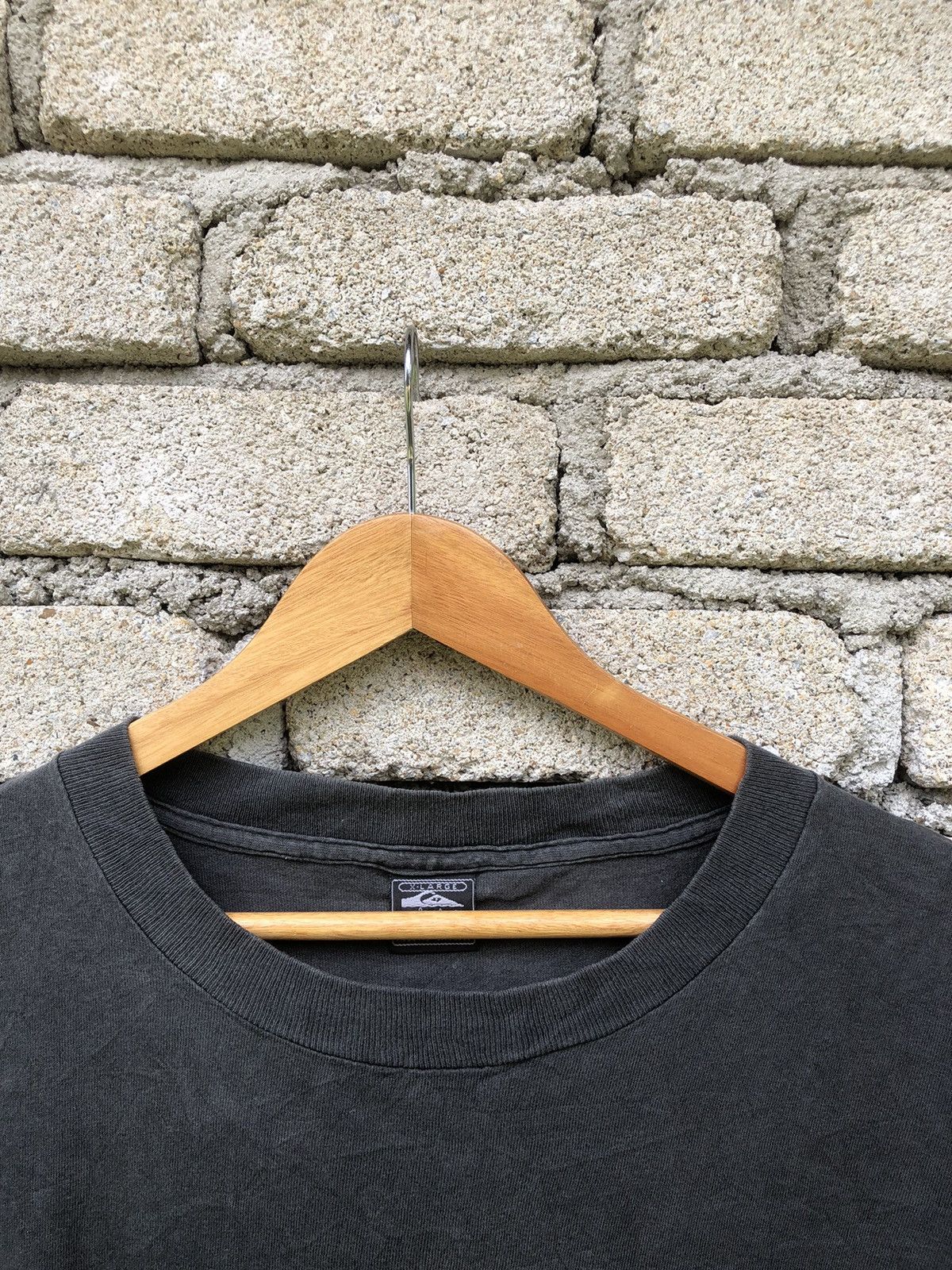 Quiksilver × Vintage Vintage 90s Faded Quiksilver Big Logo Backhit Tshirt Size US XL / EU 56 / 4 - 8 Thumbnail