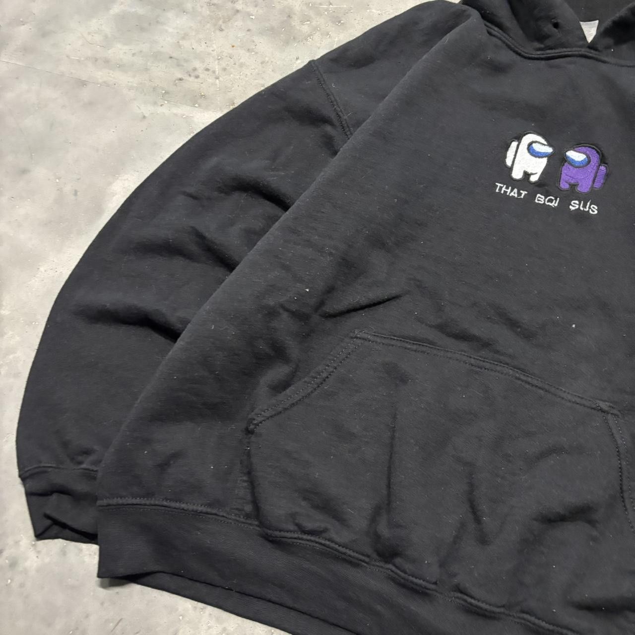 Japanese Brand × Vintage Crazy Vintage Y2K/2000s Black Among Us “That Boi Sus” Funny Embroidered Humor Hoodie! Size US L / EU 52-54 / 3 - 3 Thumbnail