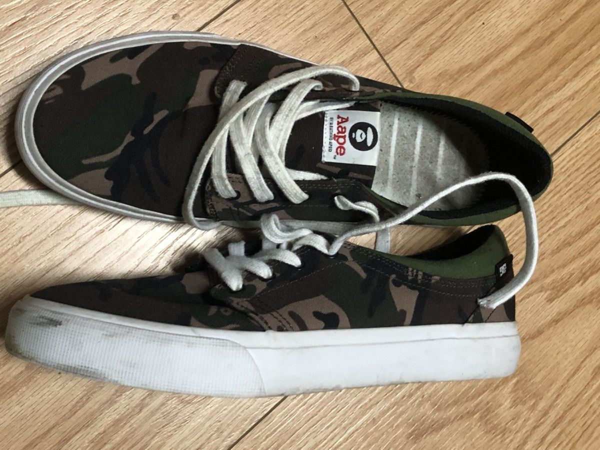 Aape × Designer × Vintage Very Rare Bape DC Skate Shoes camo van Size US 9 / EU 42 - 3 Thumbnail