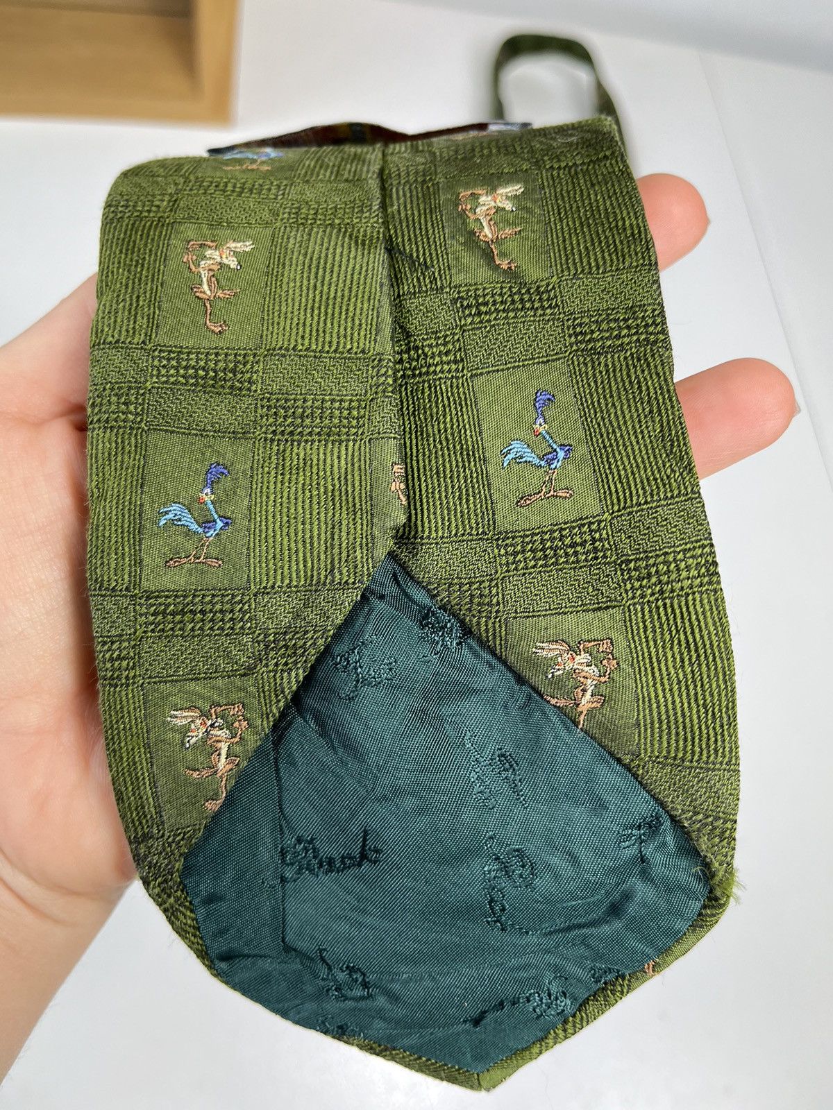 Vintage Looney Tunes Vintage Silk Tie Made in Italy Size ONE SIZE - 6 Thumbnail