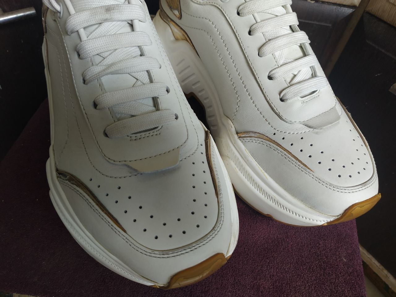 Dolce & Gabbana Dolce & Gabbana Daymaster Womens White Gold Sneakers 7 IT Size US 10 / IT 40 - 9 Thumbnail
