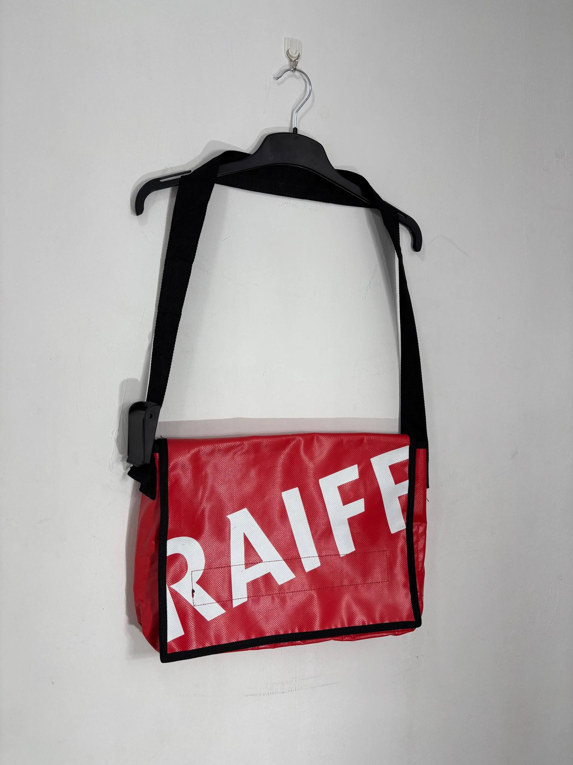 Freitag FREITAG Style PVC Crossbody Y2K Sling Bag Raiff Size ONE SIZE - 1 Thumbnail