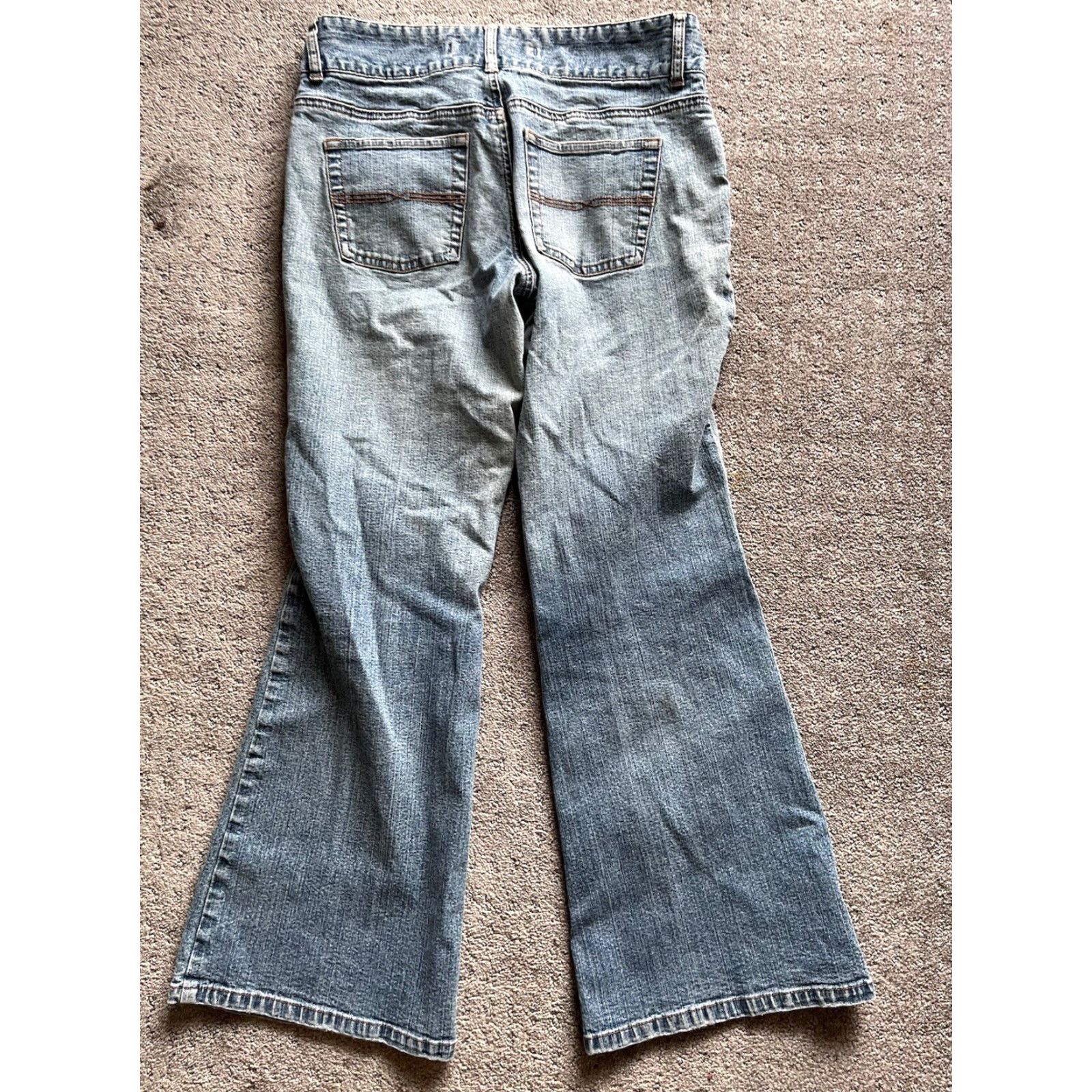 Express Express Jeans Womens 8S Flare Jeans Blue Denim 5-Pocket Regular Belt Loops Cotton Blend Medium Wash Size 30" / US 8 / IT 44 - 3 Thumbnail