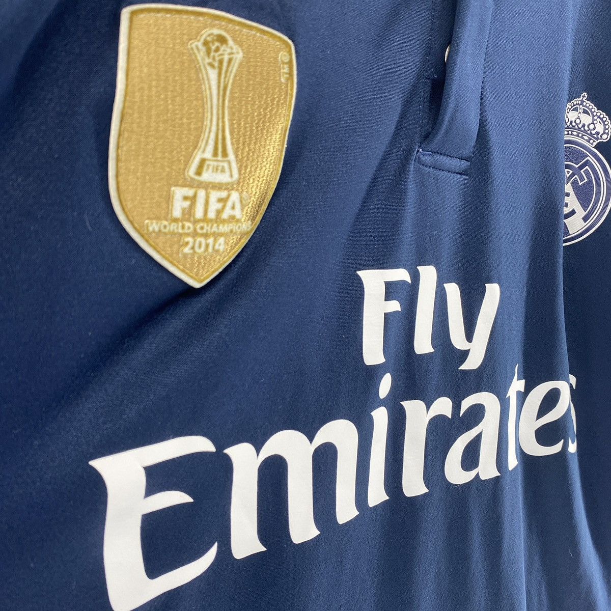 Adidas × Vintage Real Madrid 2015 2016 Third Soccer Football Jersey Nike Size US L / EU 52-54 / 3 - 4 Thumbnail